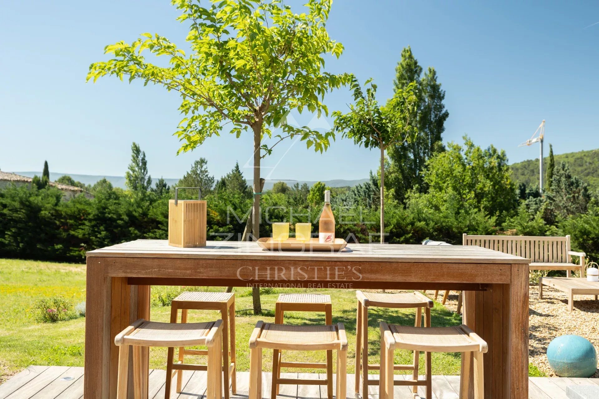 Gordes - Charmante maison provençale avec piscine et vue