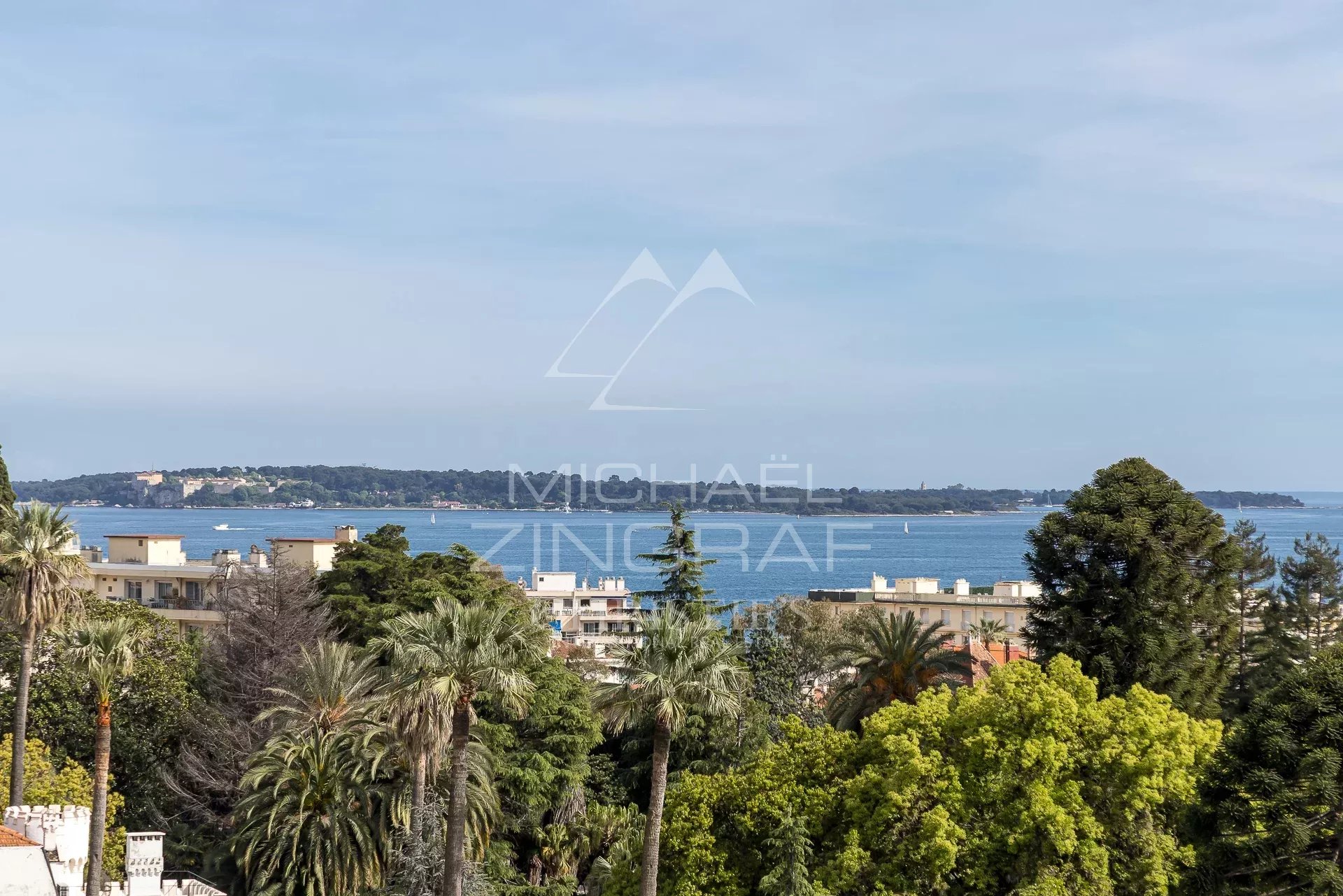Cannes - Croix des Gardes - 3 pièces vue mer Panoramique
