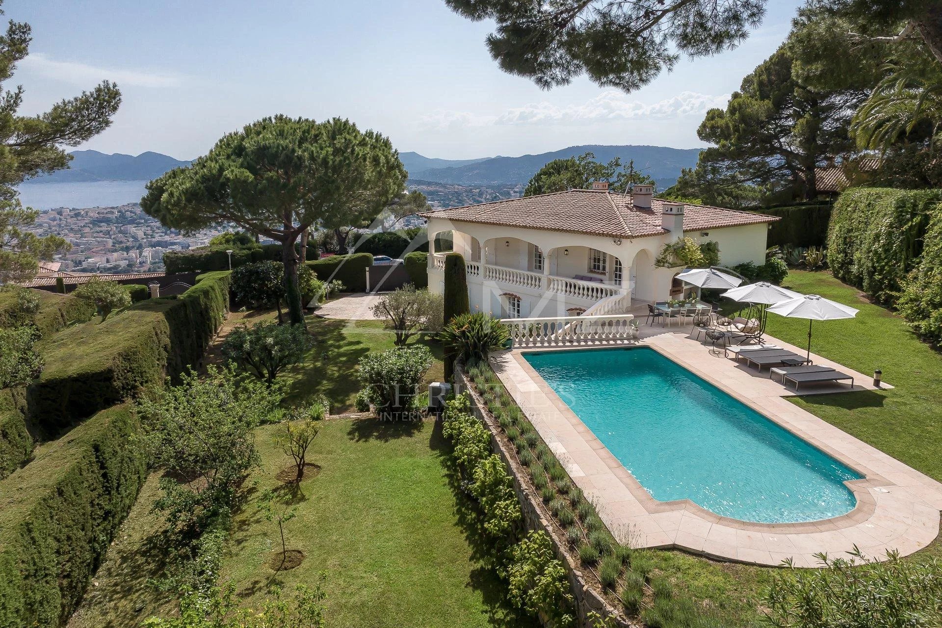 Cannes - Californie - Prestigious villa