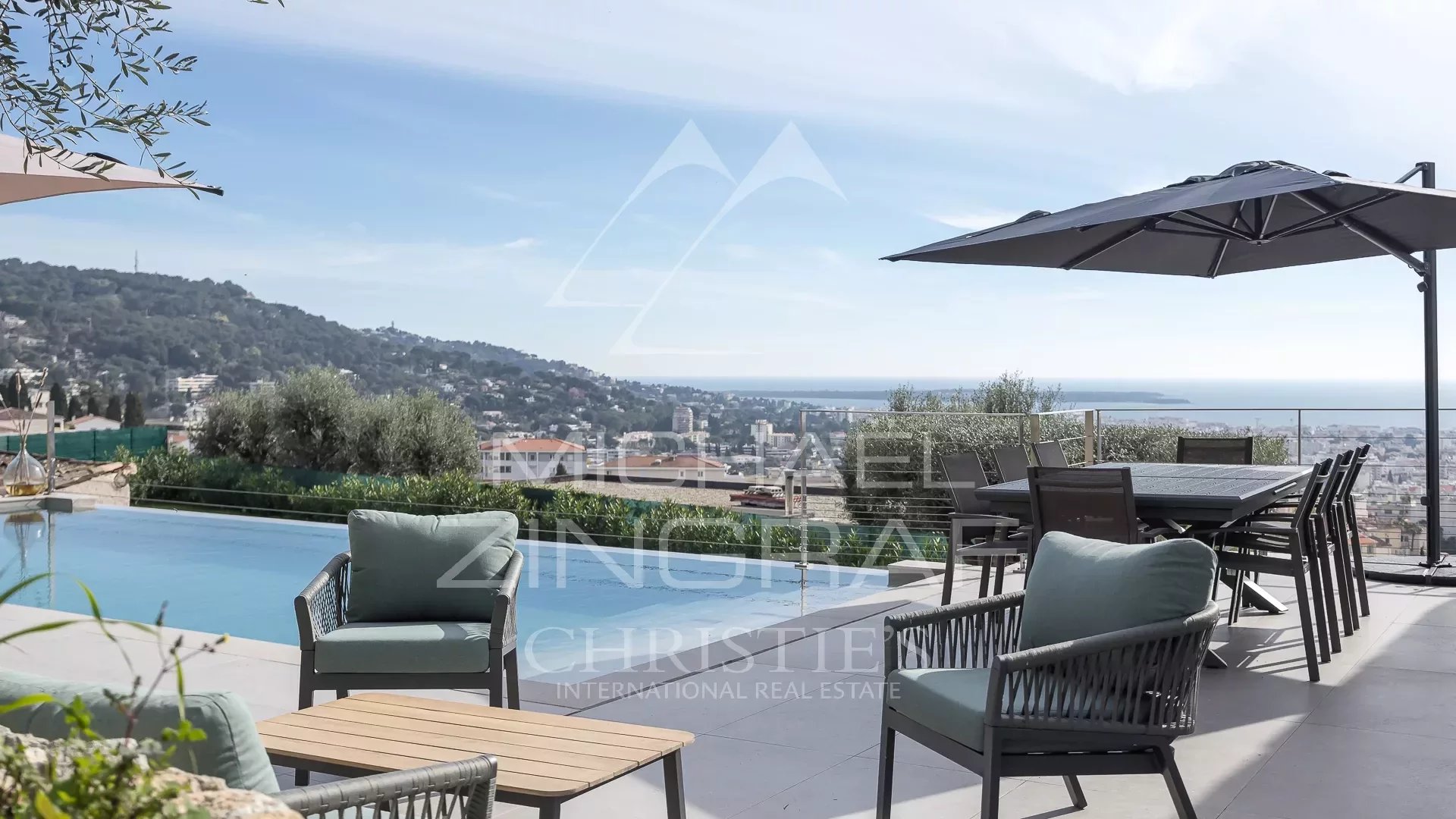 Le Cannet collines  - Villa provençale moderne en parfait état – Vue mer panoramique à 180 °