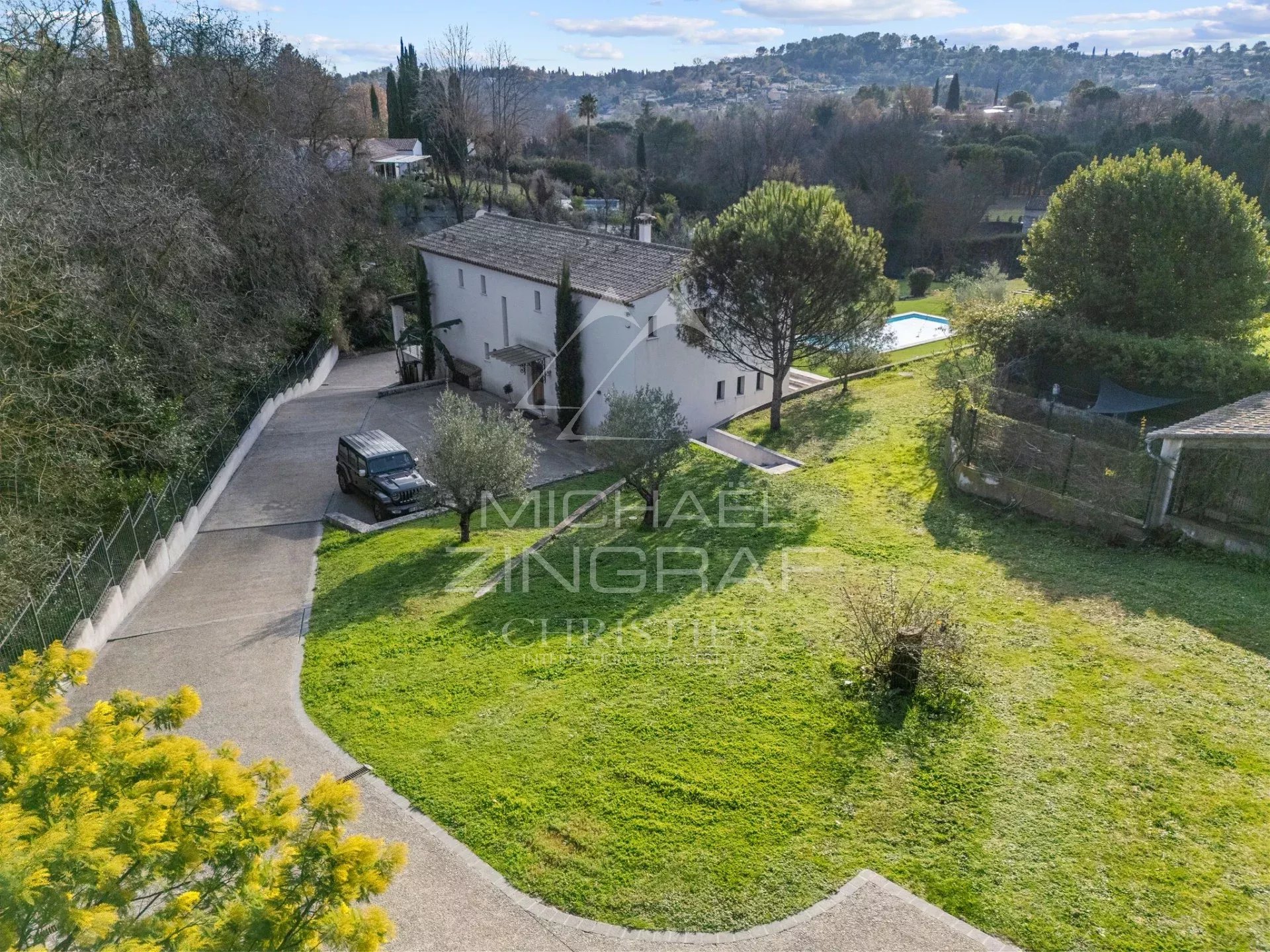 Wunderschöne moderne Bastide in absoluter Ruhe