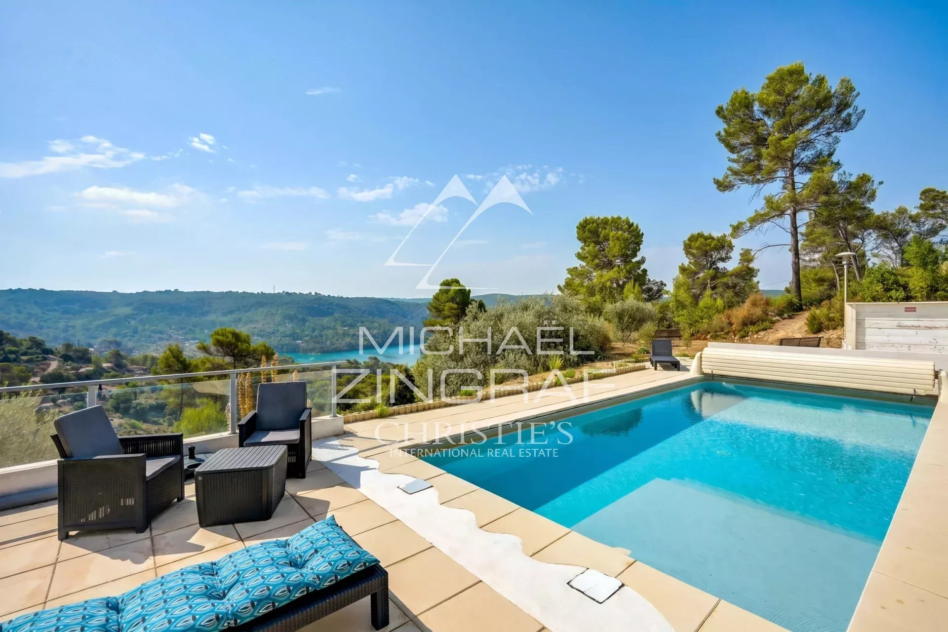 Vue panoramique exceptionnelle sur le lac d'Esparron – Au cœur des Gorges du Verdon