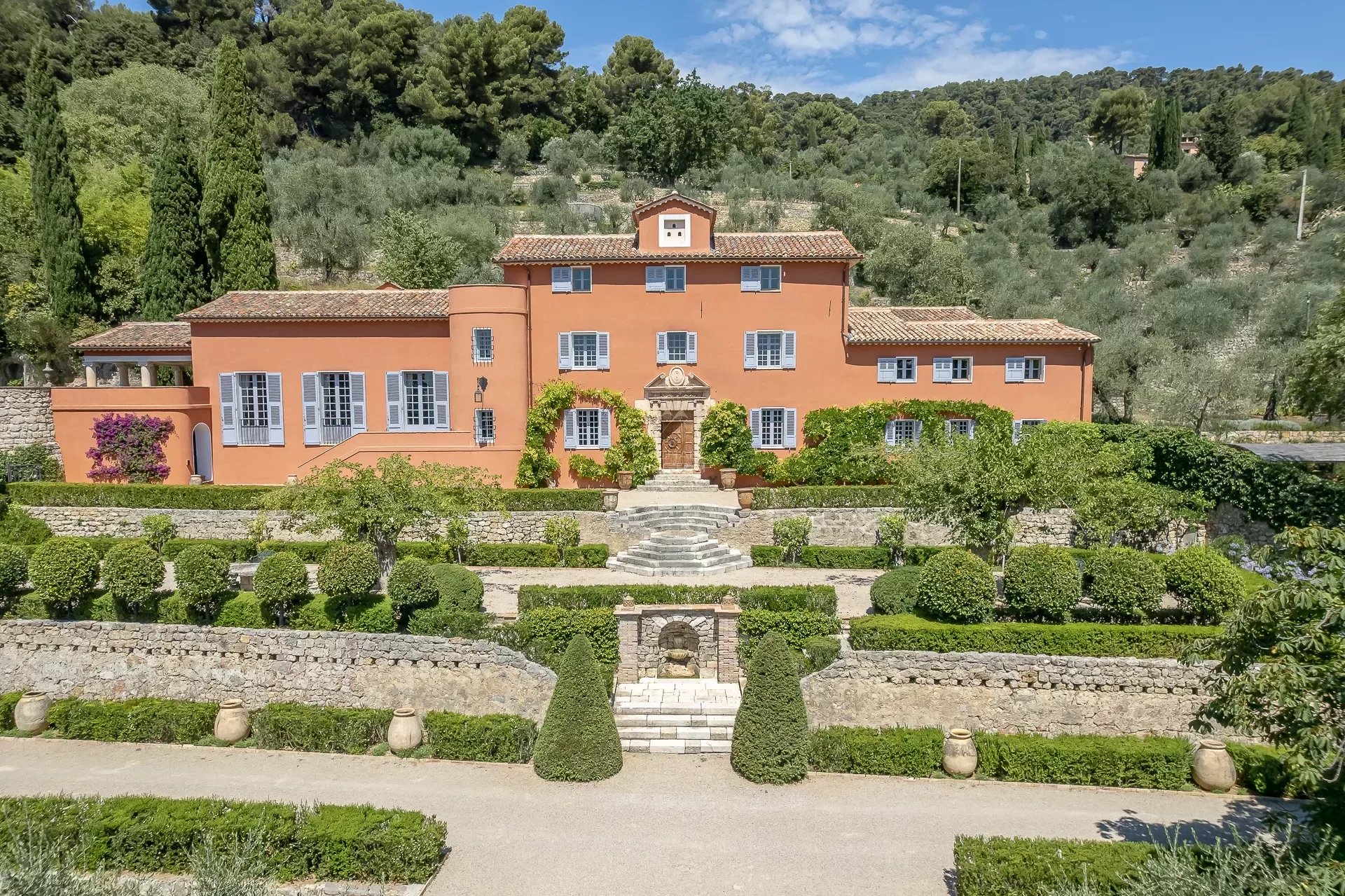 Majestätisches provenzalisches Landhaus