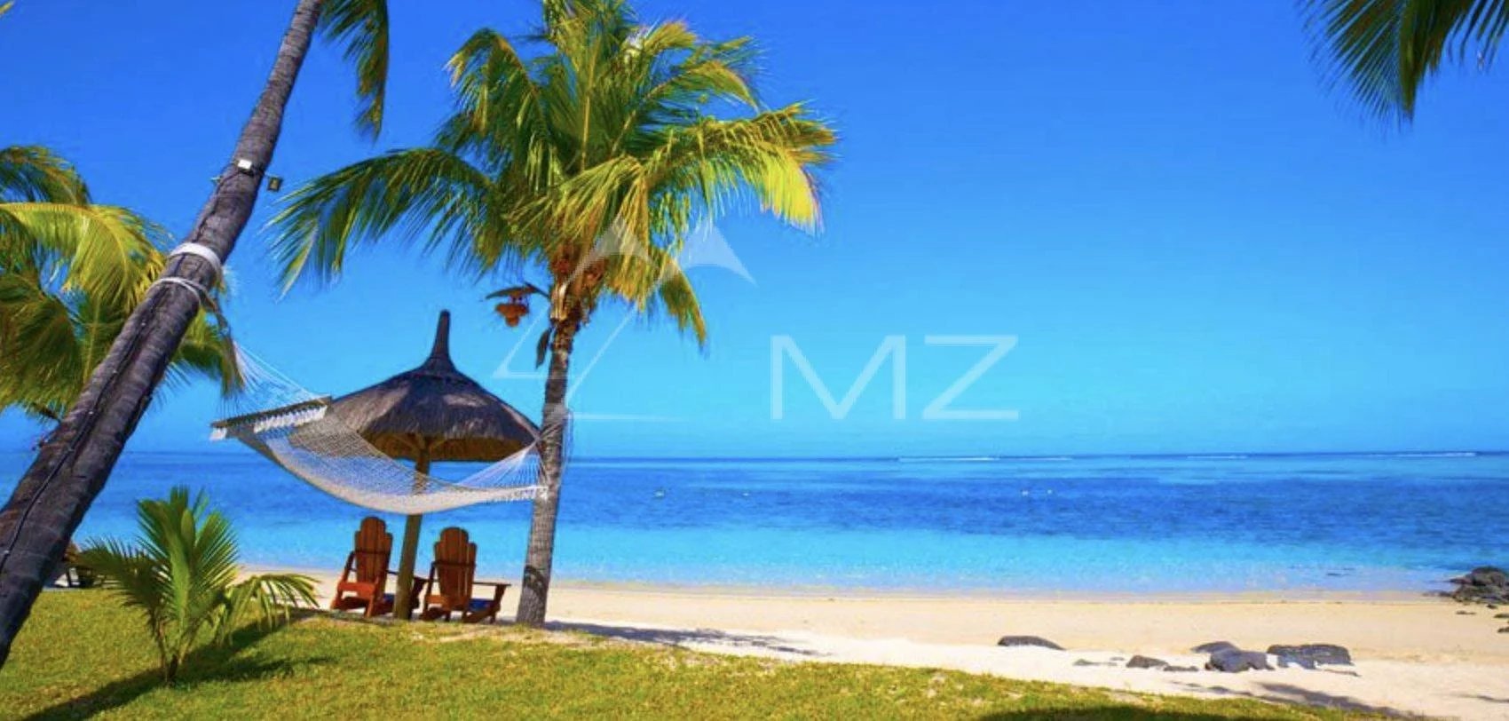 Mauritius - Beachfront apartment - Calodyne