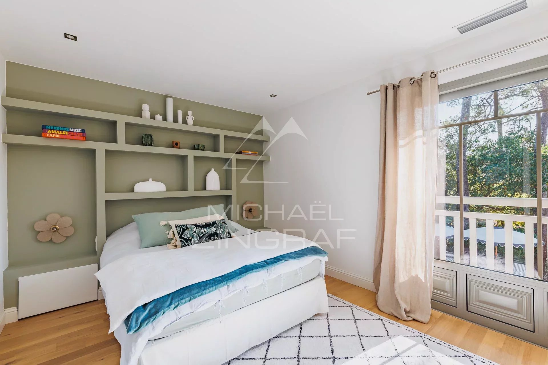 Abatilles – Elegante Familienvilla mit Pool