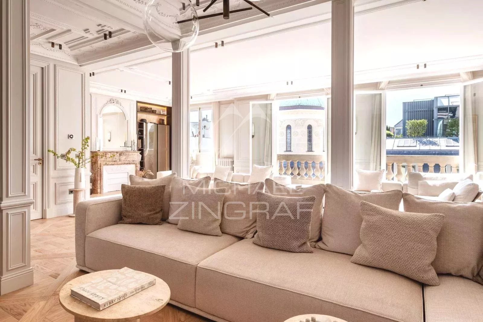 A vendre - Appartement 3 Suits -Paris 8eme - Jean Goujon - Clim - Refait à neuf