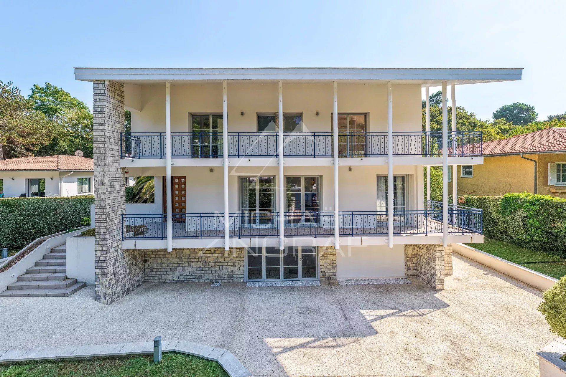 Pereire - Spacieuse villa proche plage