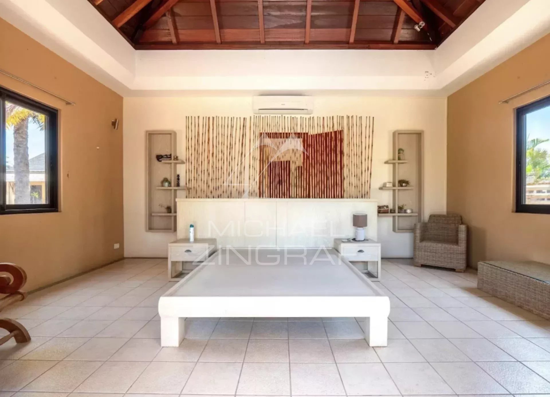 Prestige-Villa an der Westküste