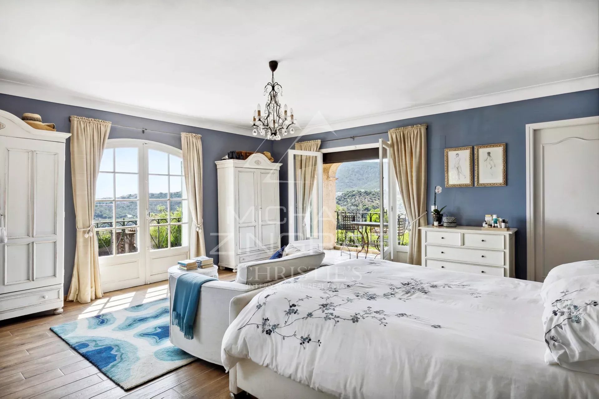 Mandelieu Minelle - Property - Near Cannes