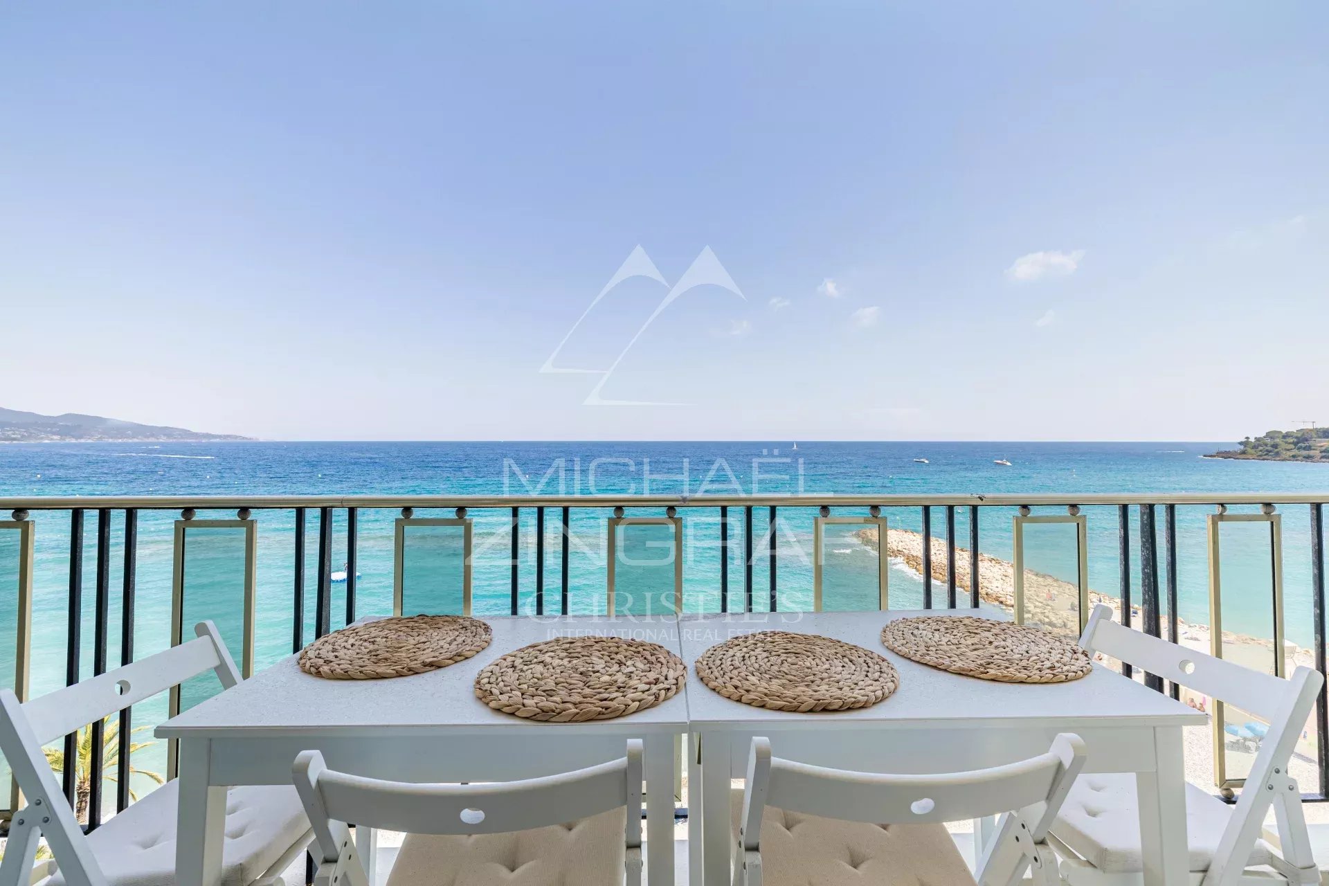 Roquebrune-Cap-Martin - Penthouse mit Panoramablick auf das Meer
