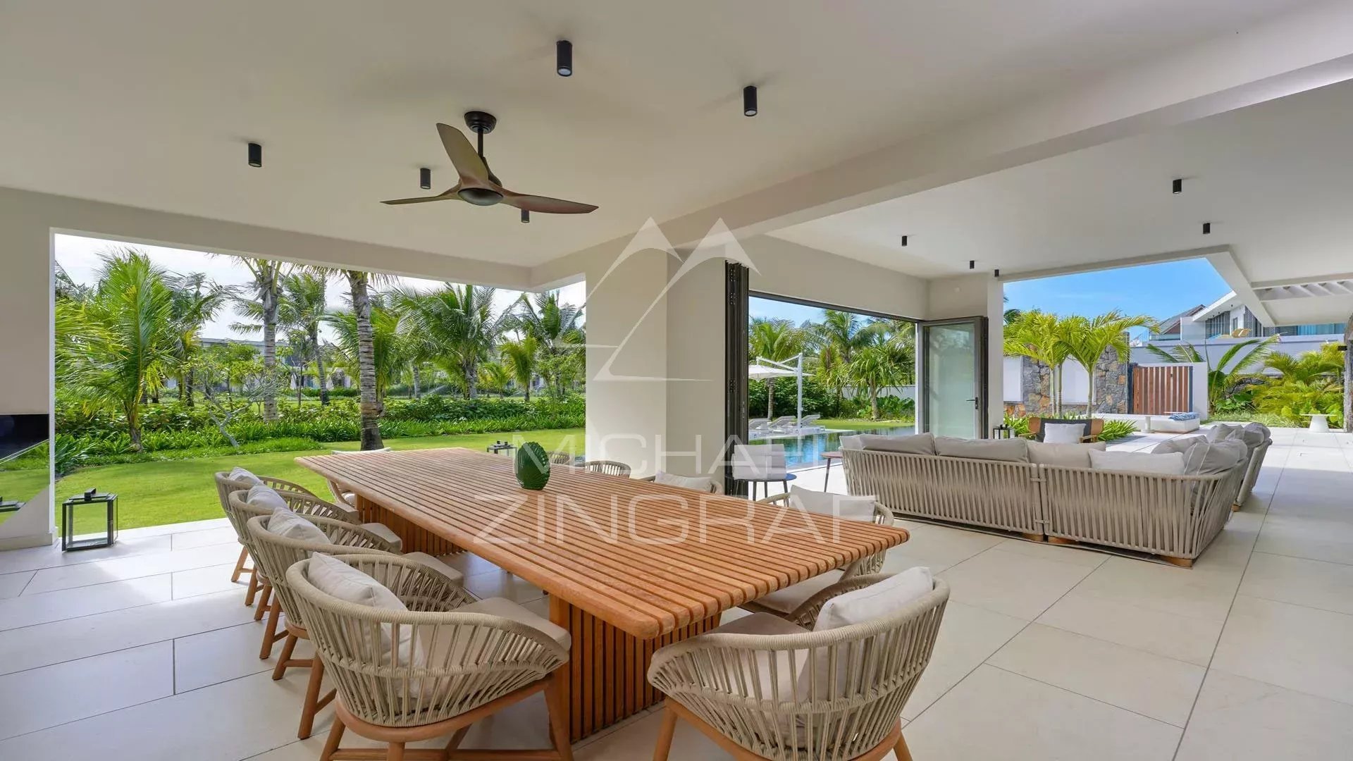 Mauritius - Belle Mare - Luxuriöse Villa in einem 5* Resort