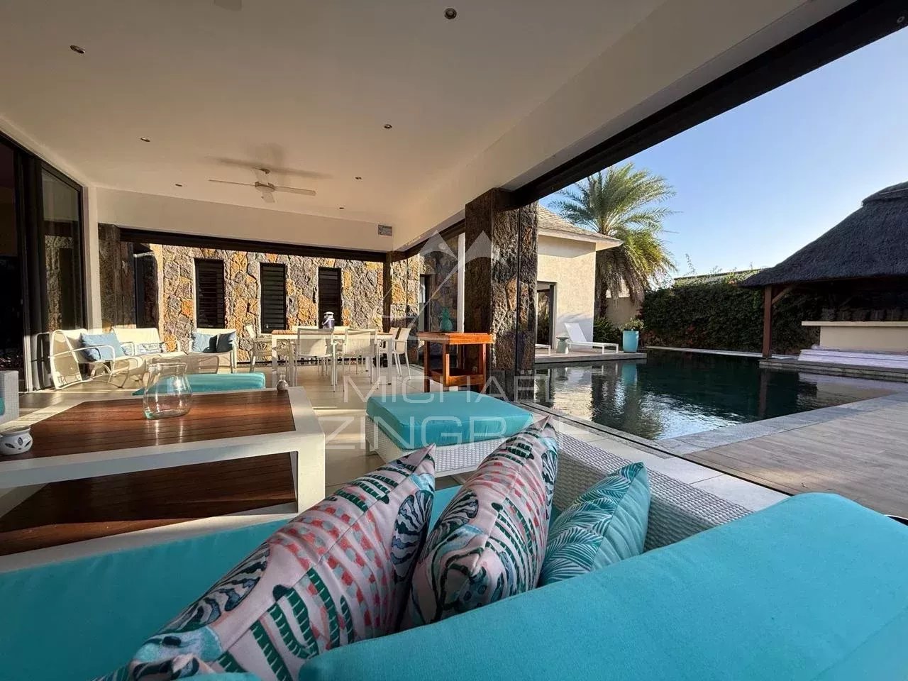 Exklusive Villa in einer Residenz in Pereybere