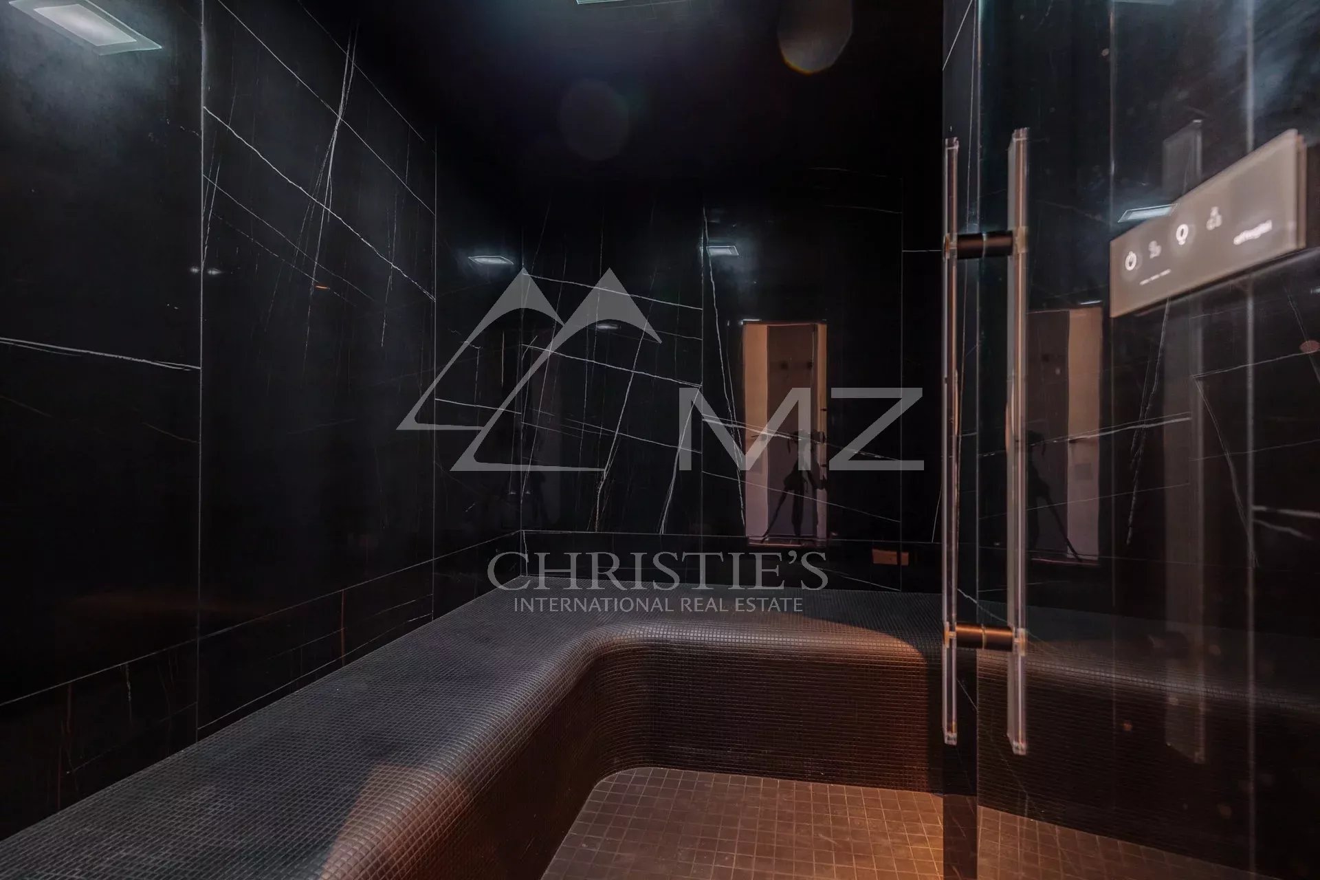 Ramatuelle - Propriété d’exception, vue panoramique, prestations haut de gamme