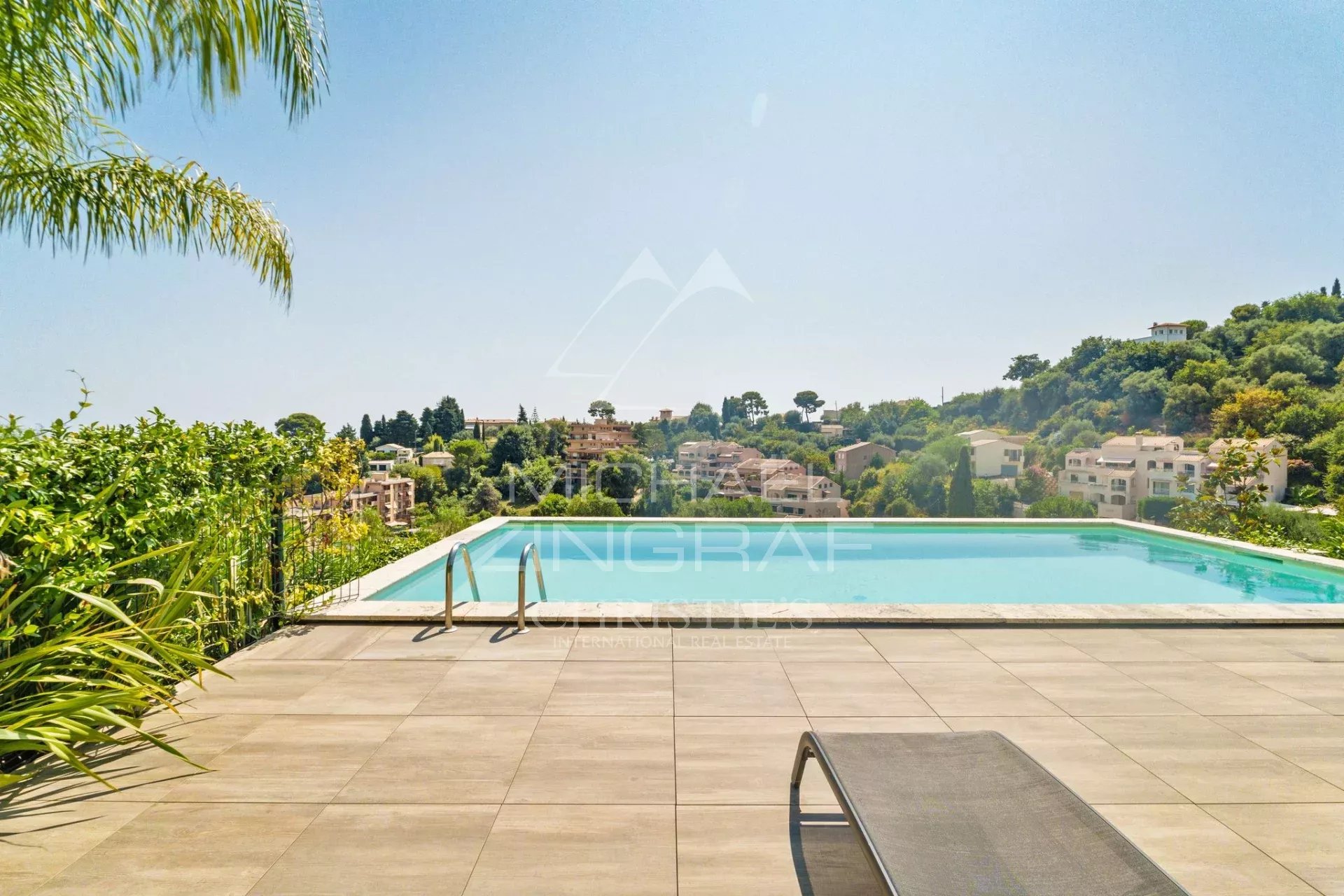 Wunderschöne 60 m2 - 3-Zimmer-Wohnung und 150 m² privatem Garten