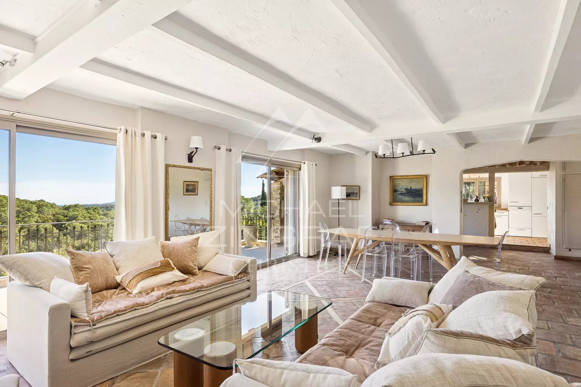 Arrière-Pays Cannois - Villa provençale au calme - 5 chambres