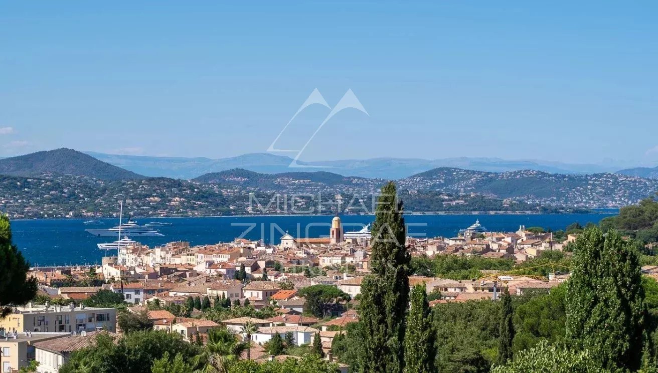 Saint-Tropez – Außergewöhnliche moderne Villa mit Panoramablick auf das Meer