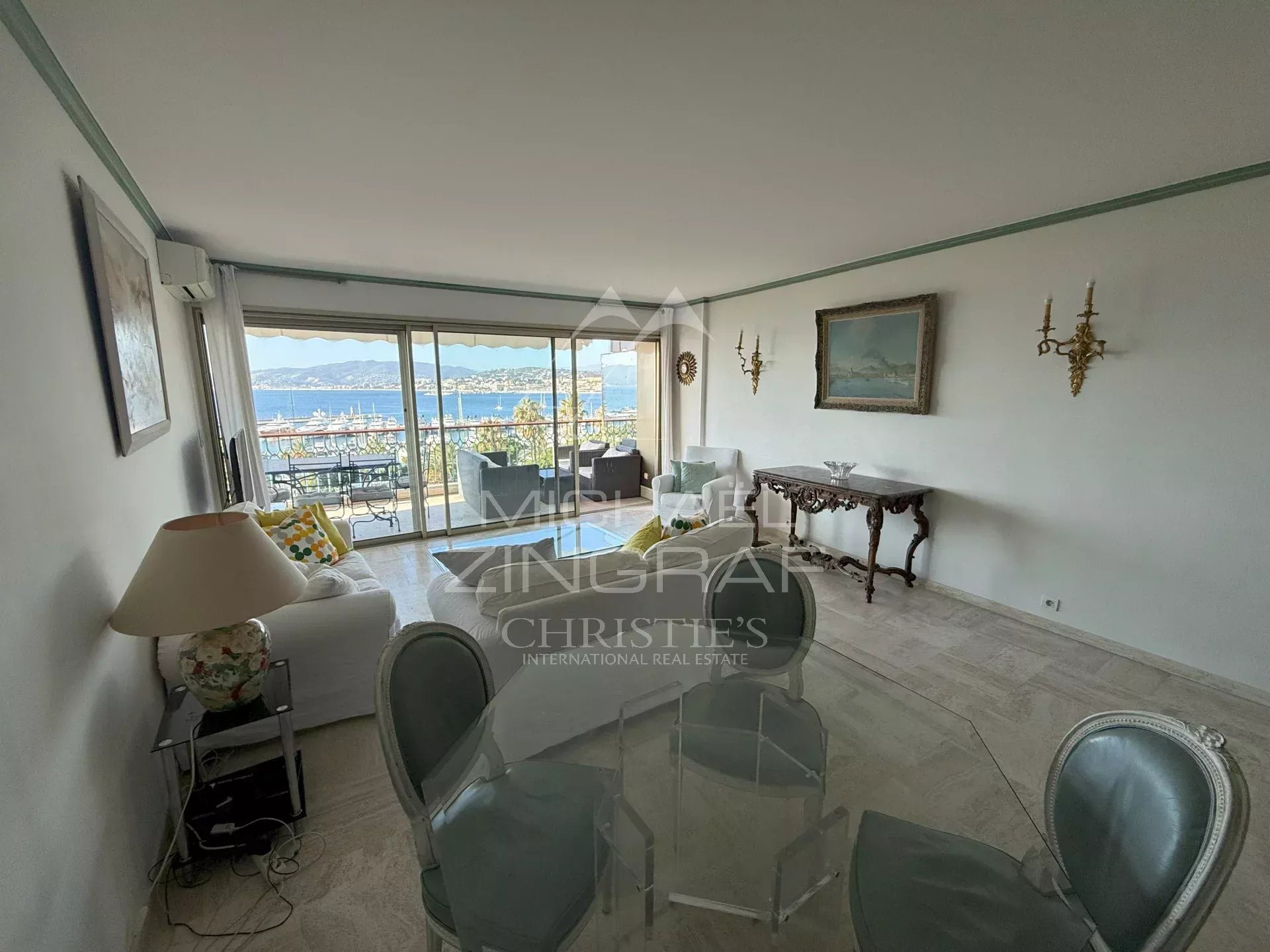 Cannes - Croisette - Bel Appartement