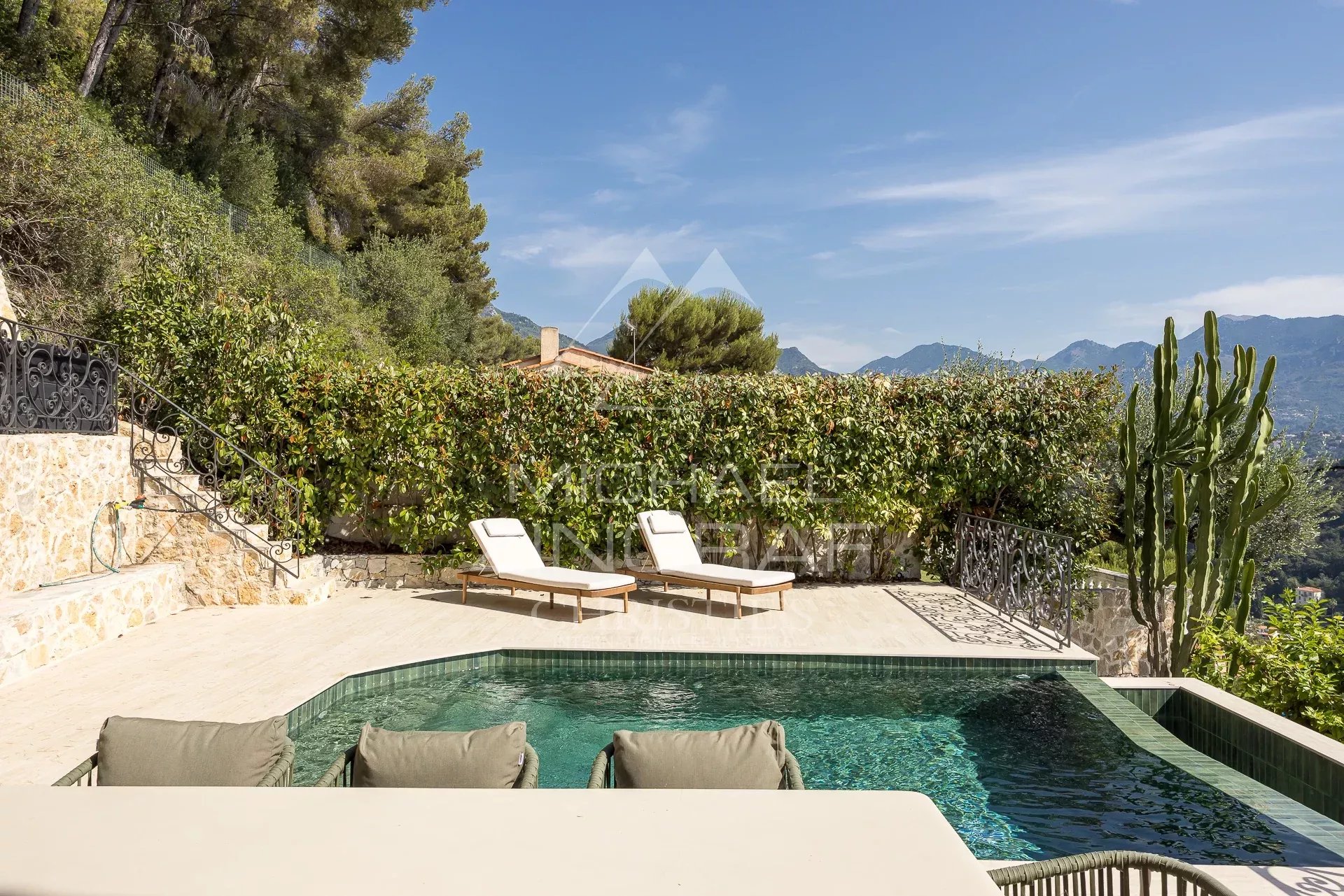 ROQUEBRUNE-CAP-MARTIN – PANORAMIC SEA VIEW