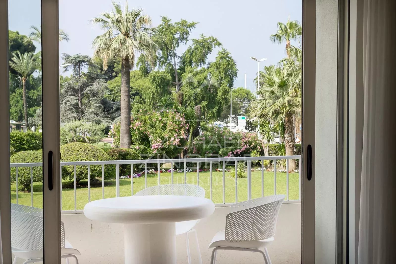 Cannes - Croisette - Magnifique 3 chambres