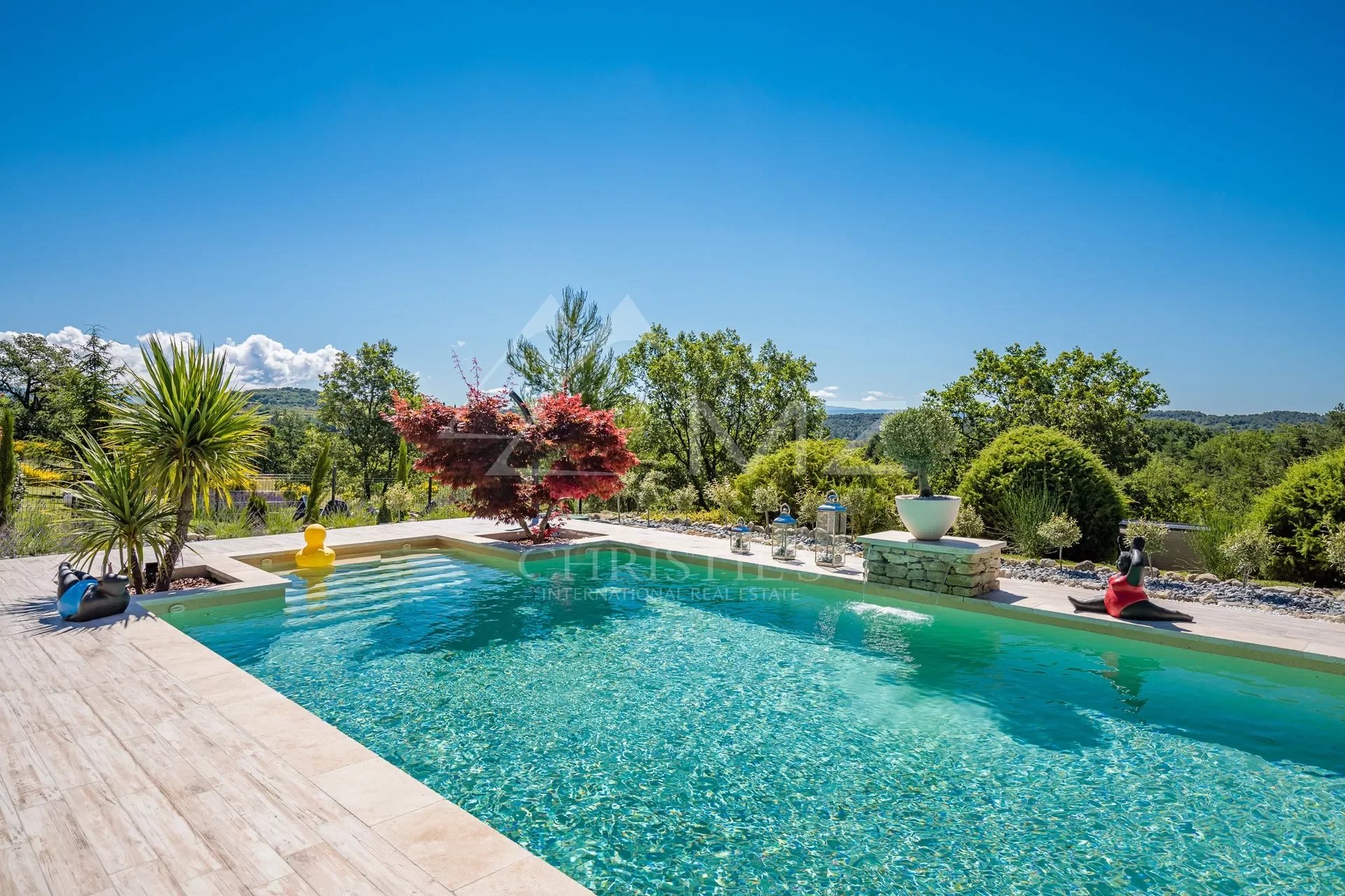 Proche Gordes - Belle bastide avec piscine chauffée