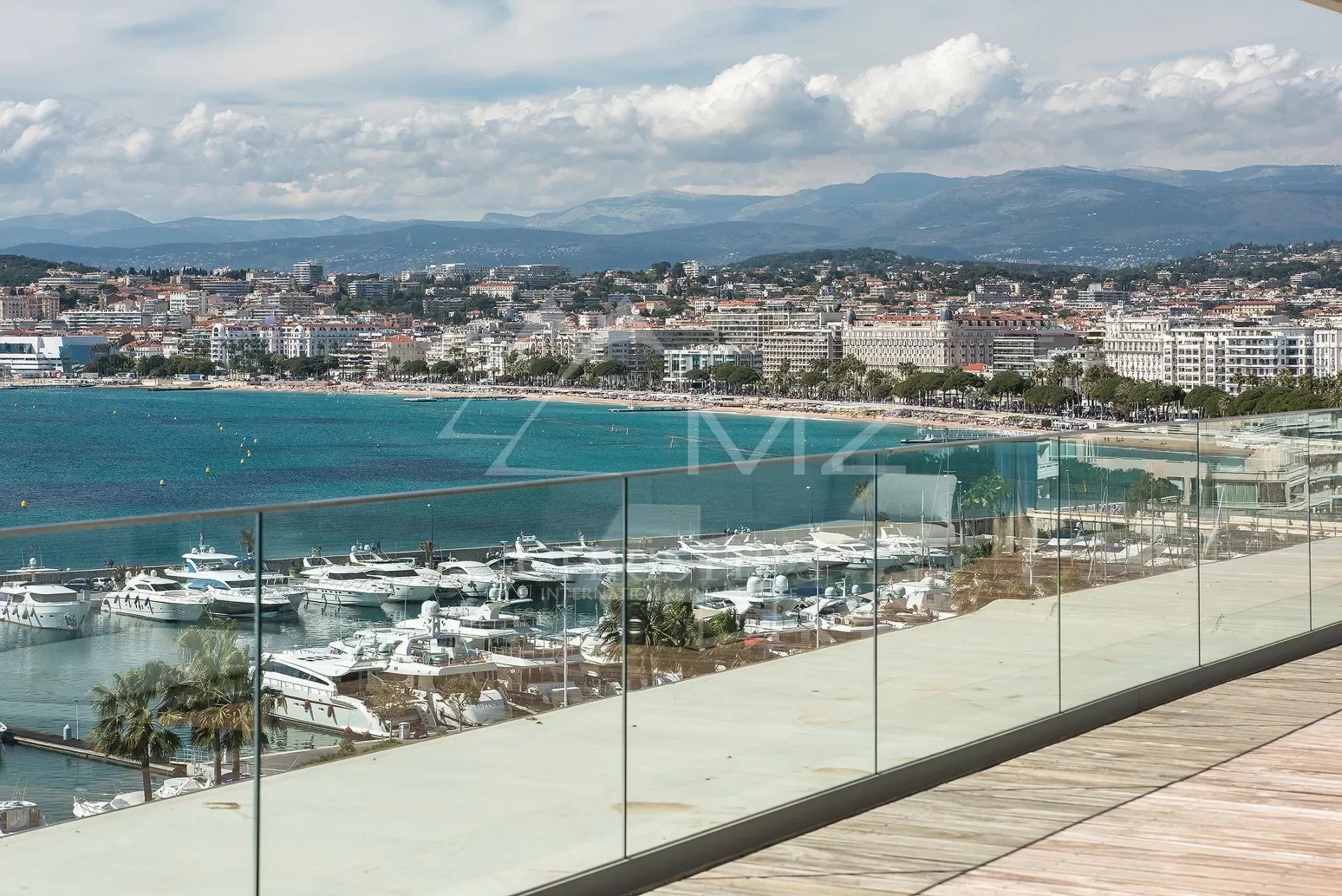 Cannes Croisette - Palm Beach - Unique Luxurious Penthouse