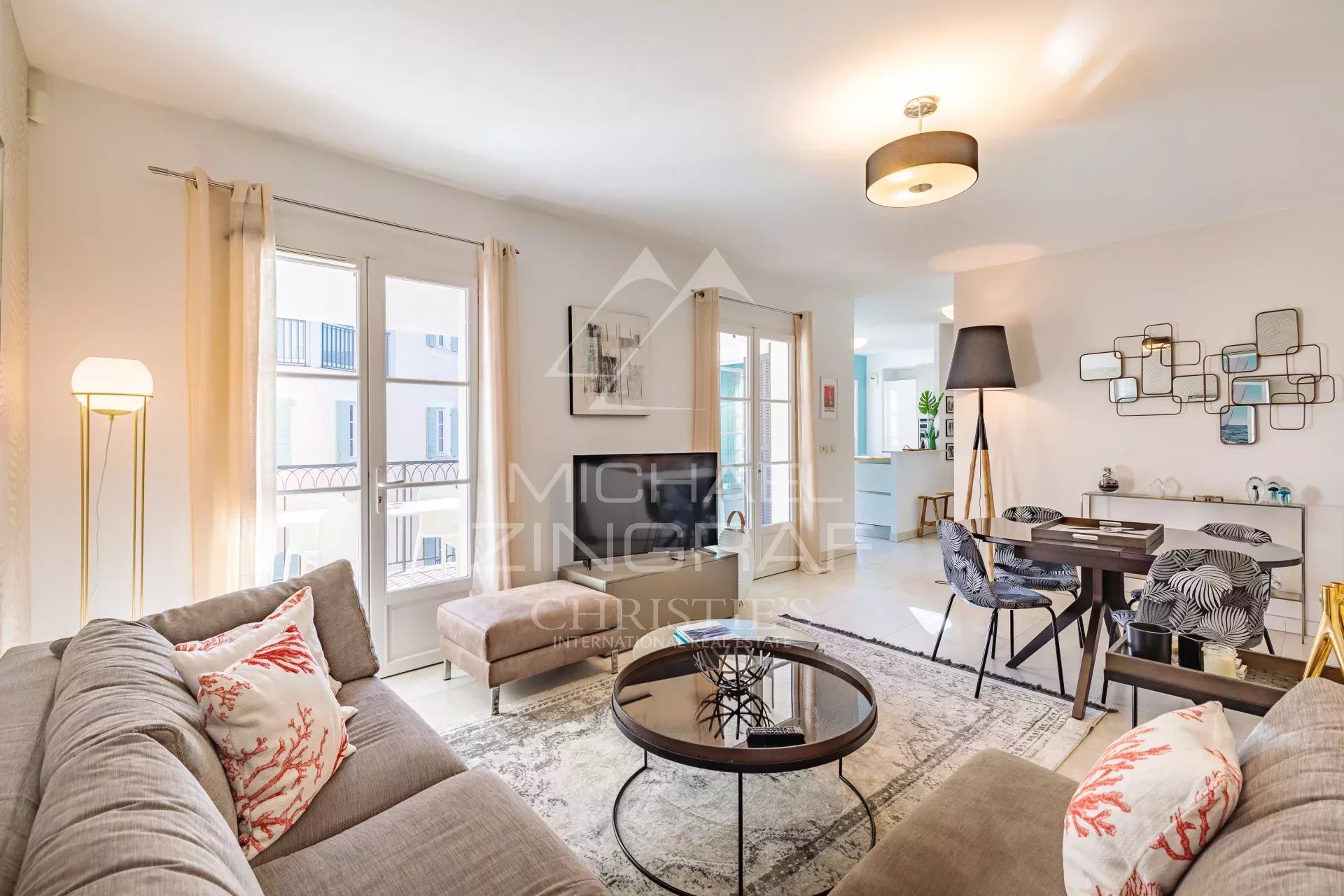 Saint-Tropez centre - Exceptionnel appartement de 3 chambres avec grande terrasse