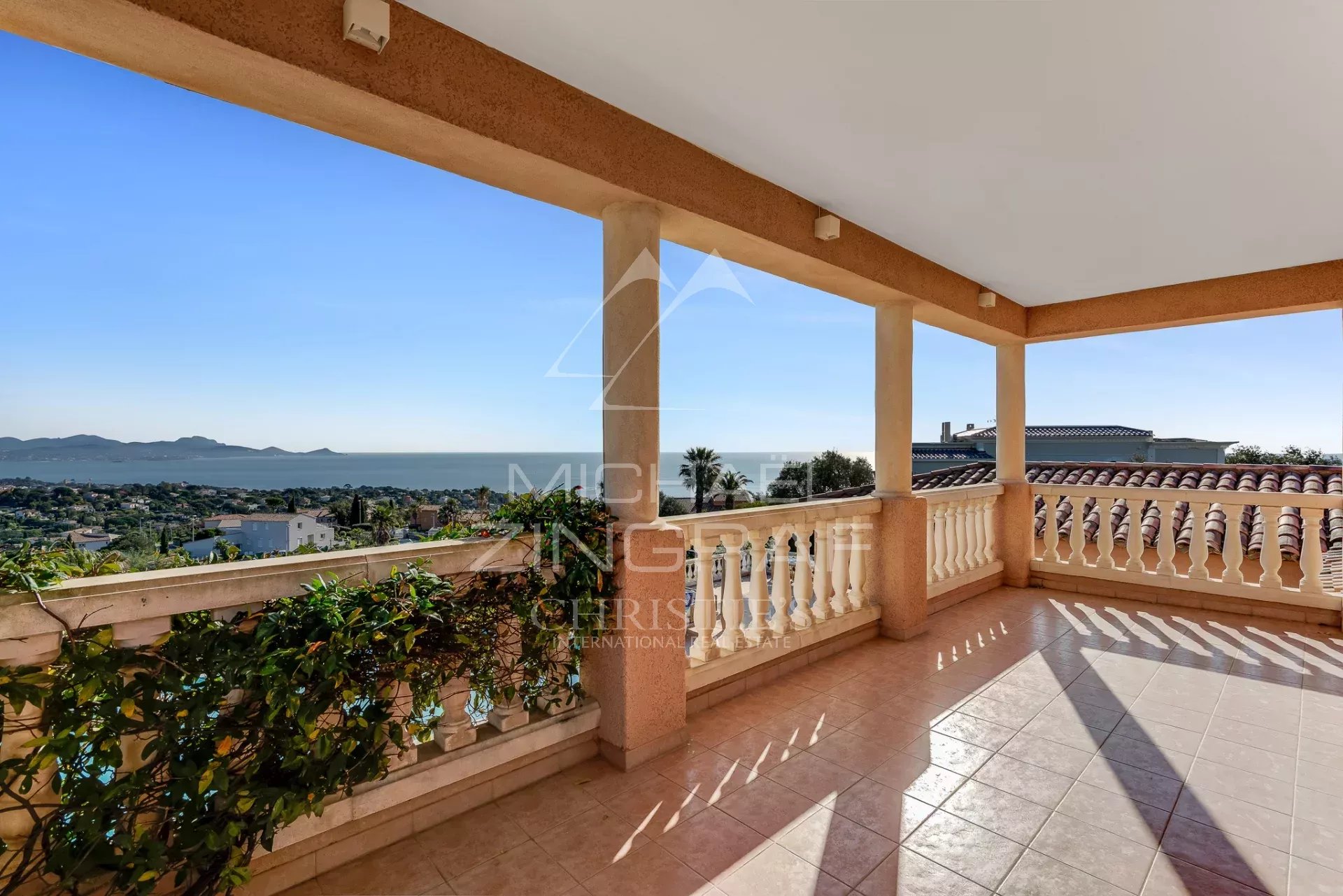 Les Issambres – Villa mit Panoramablick auf das Meer