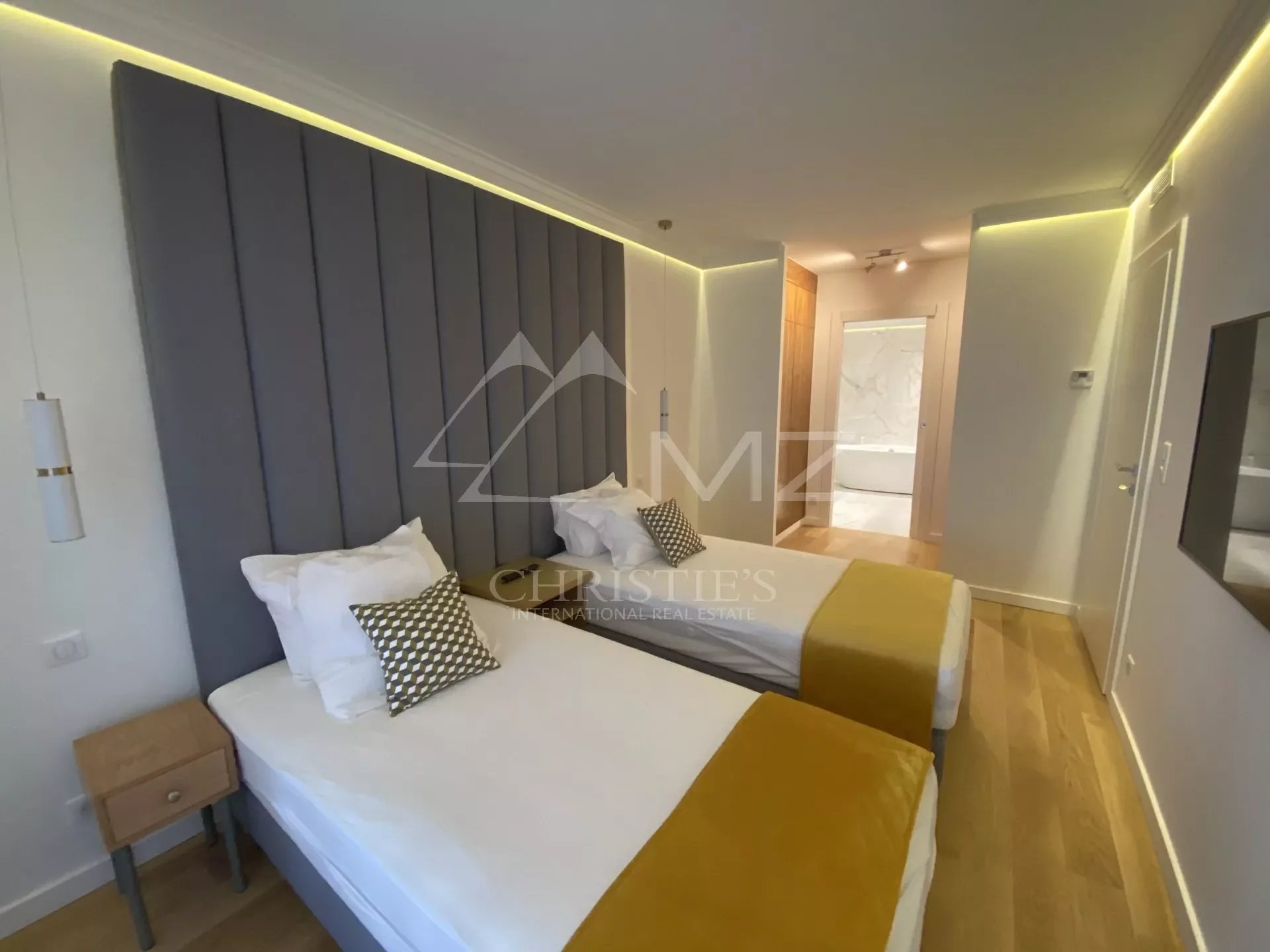 Cannes Gray d'Albion - Wohnung mit zwei Schlafzimmern