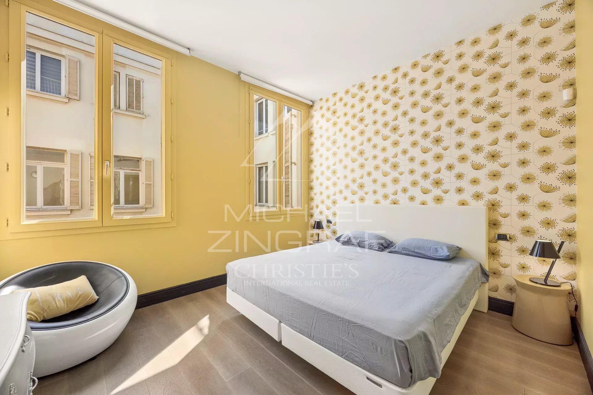 Vierzimmer-Wohnung mit Durchgang im Herzen von Cannes