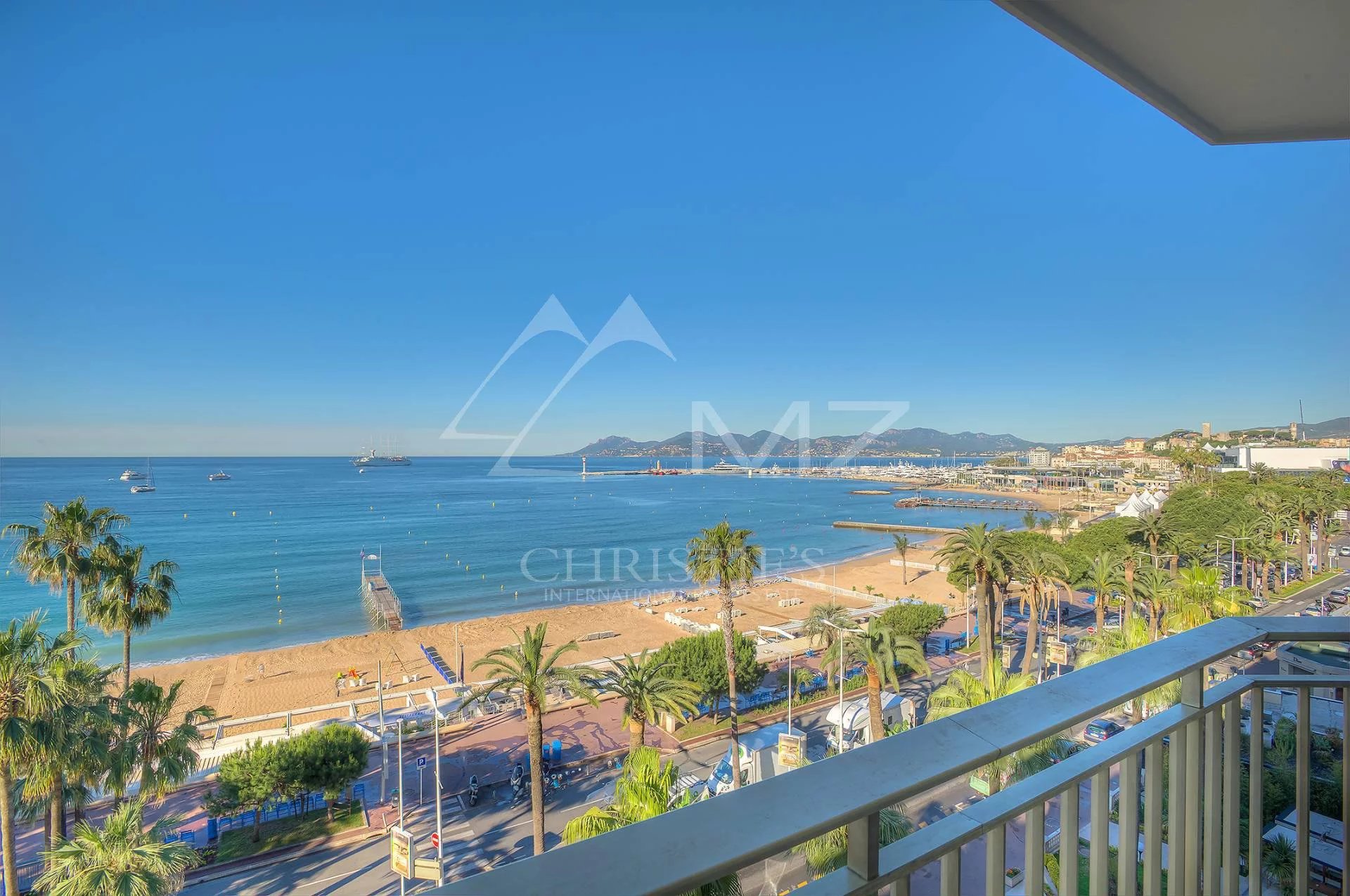 Cannes - Croisette - Luxurious Apartment