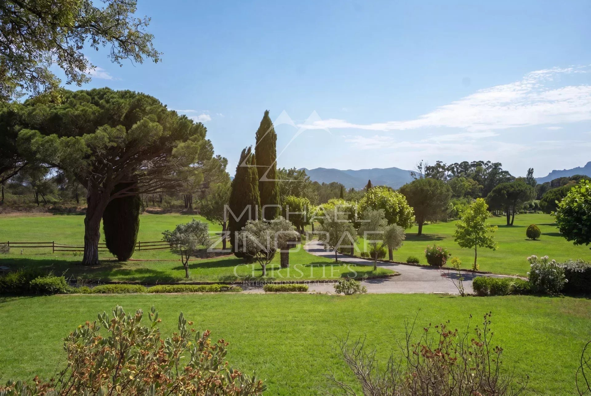 Elegant Character Estate on Over 32 Hectares
