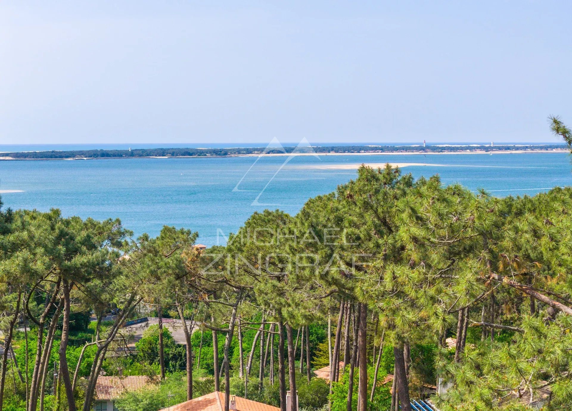Pyla sur mer - villa avec piscine et vue sur le Bassin
