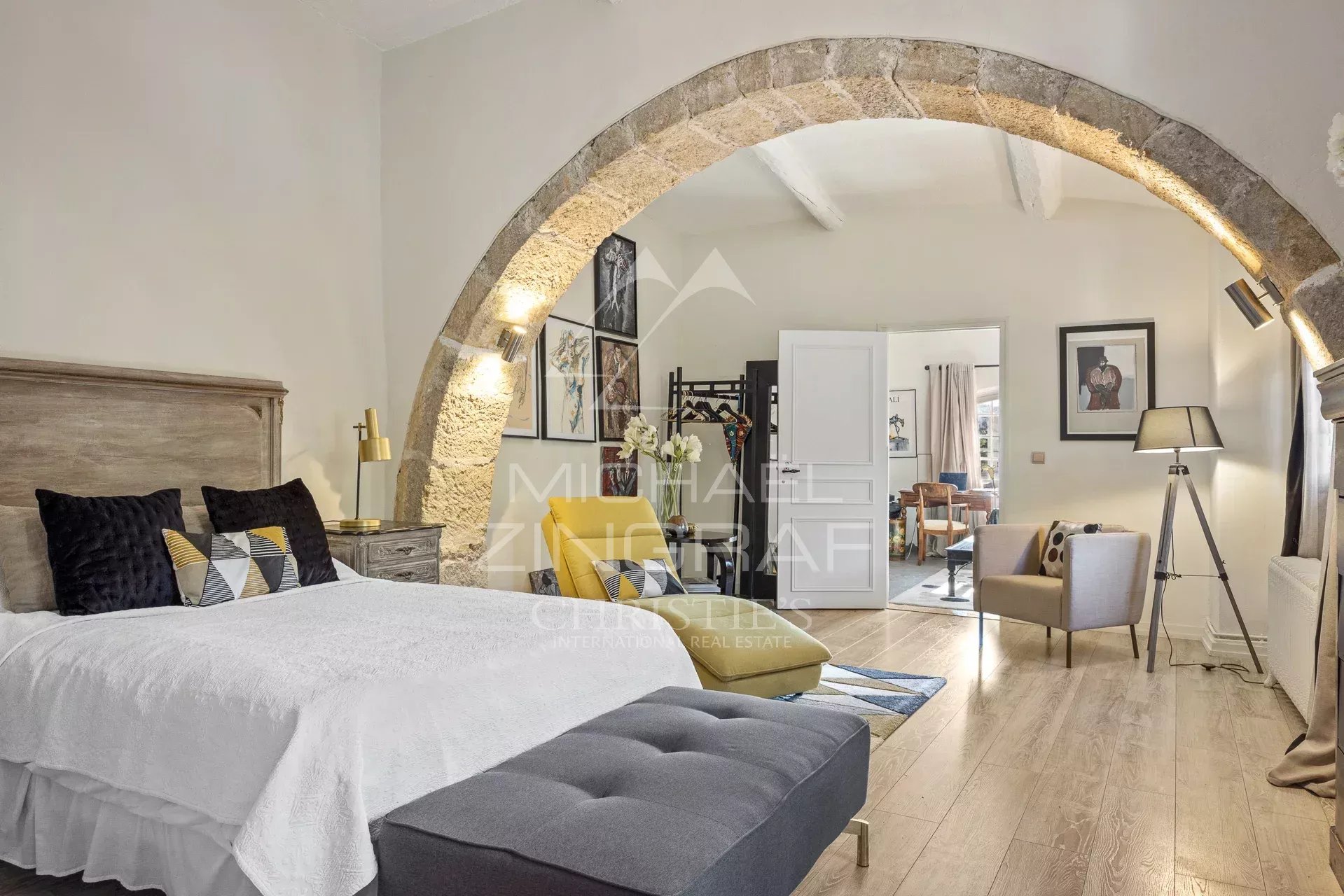 Biot - Old pottery from the 18ᵉ century