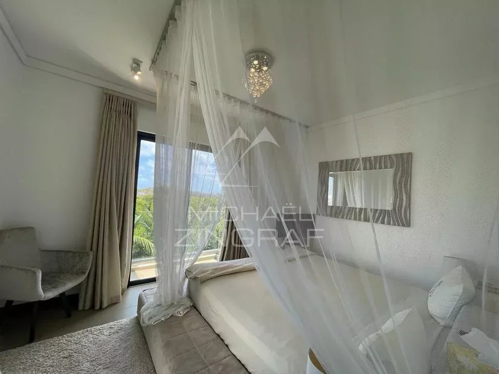 Elegantes Triplex mit 3 Schlafzimmern en Suite im Herzen von Azuri