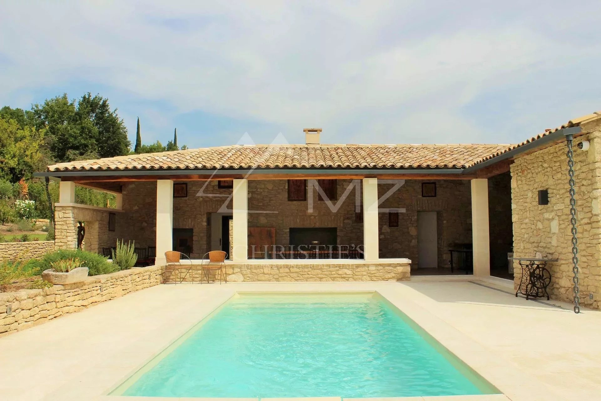 Close to Gordes - Beautiful Mas with two pools