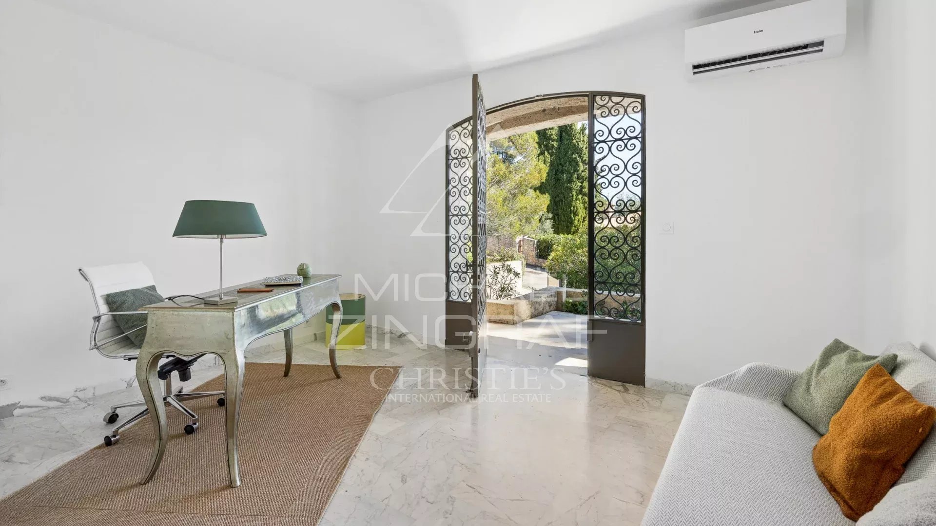 Renovierte Villa in Biot – Beliebte Lage, absolut ruhig, 5 Schlafzimmer, umfassende Ausstattung