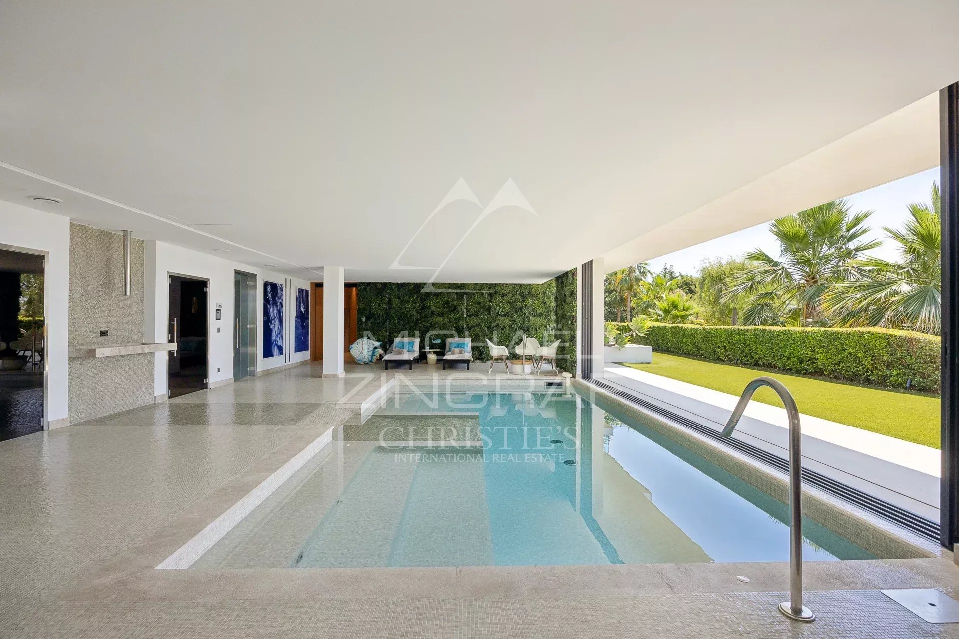 Cannes – Panoramic sea view