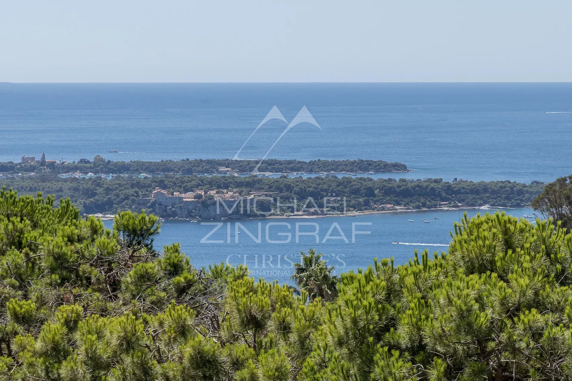 Höhenlagen von Cannes - Komplettrenovierte Villa mit Meer - und Bergblick
