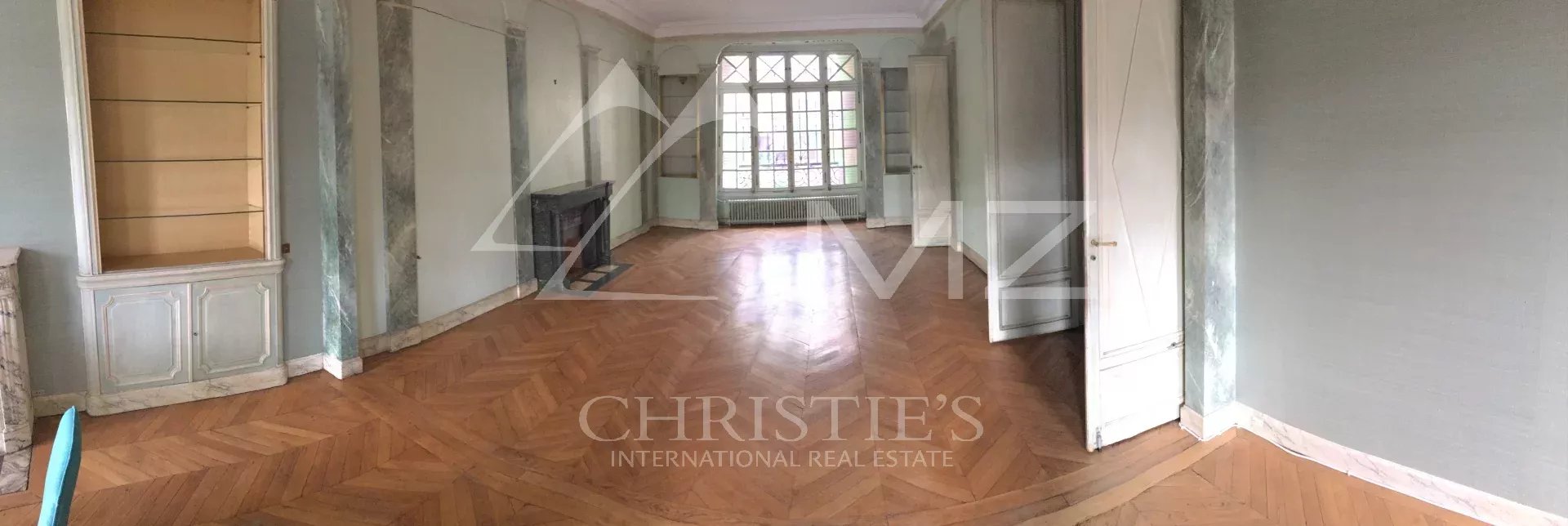 À VENDRE - HÔTEL PARTICULIER - AVENUE FOCH