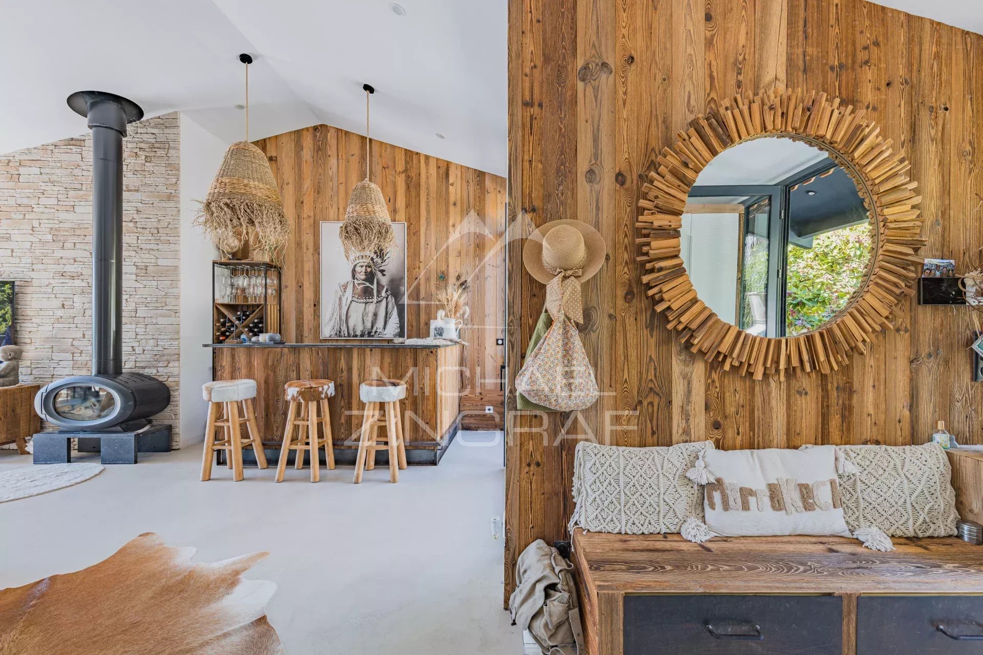 PYLA-SUR-MER - VILLA DE 8 PIÈCES AVEC UNE VUE PANORAMIQUE SUR LA FORÊT
