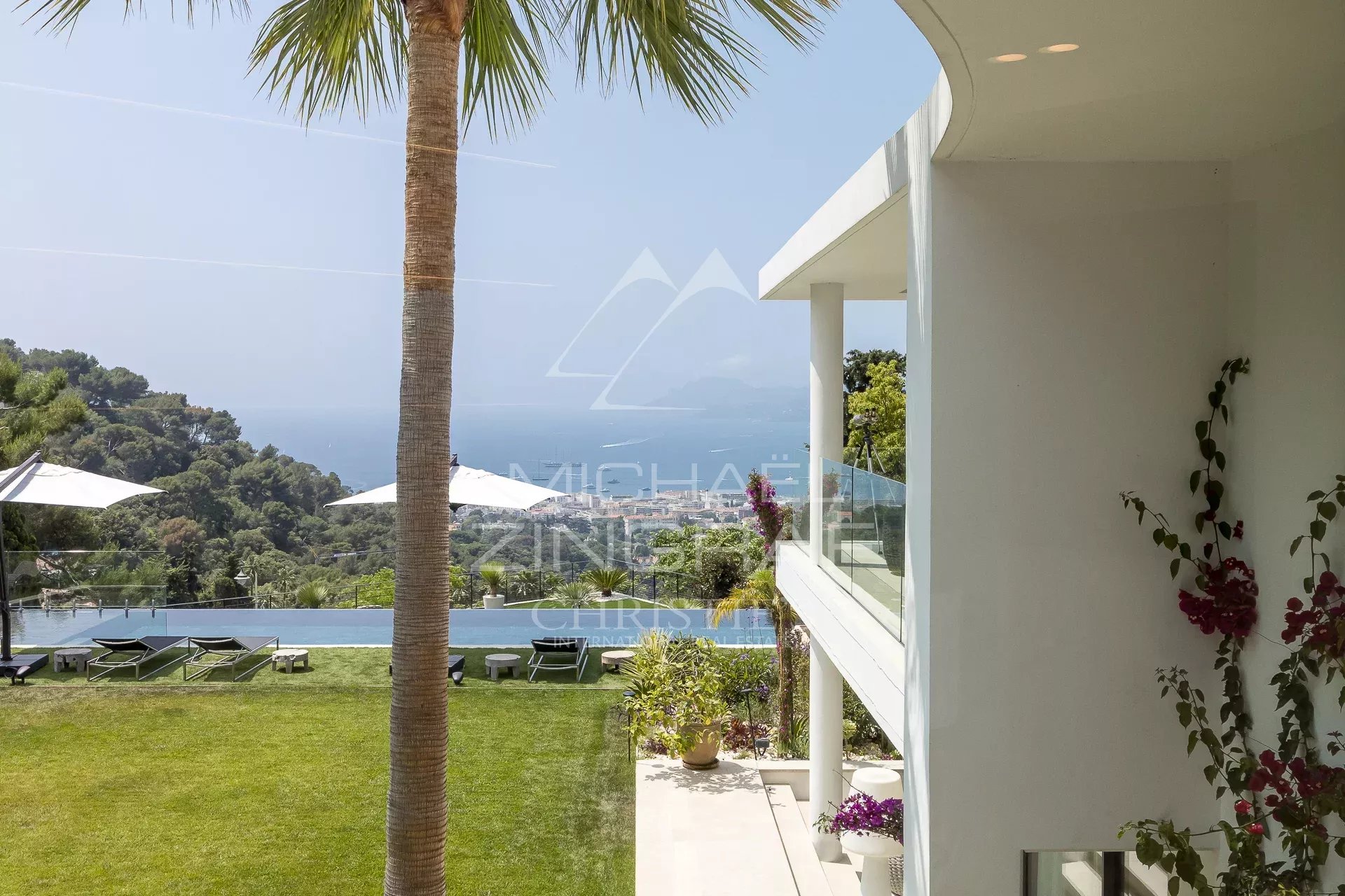 Cannes – Kalifornien – Moderne Villa