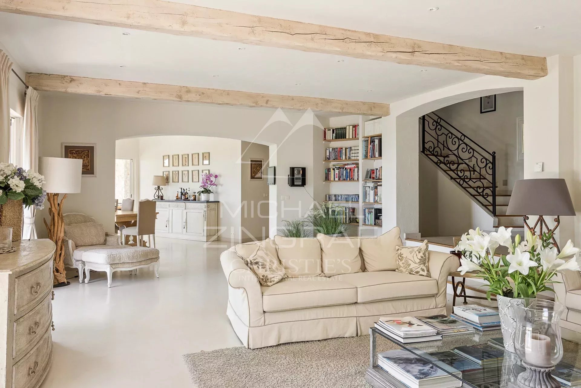 Proche Saint-Paul de Vence - Superbe mas avec vue panoramique mer