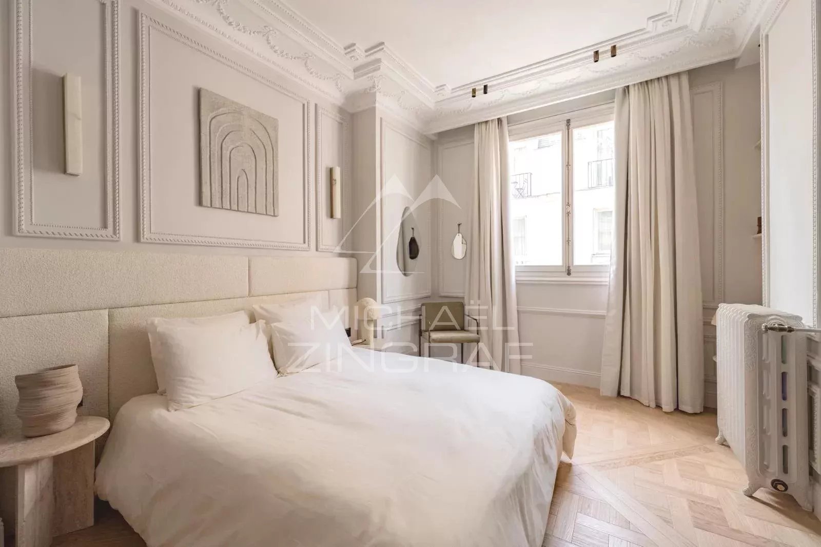 A vendre - Appartement 3 Suites - Paris 8eme - Triangle d'Or - Clim - Refait à neuf