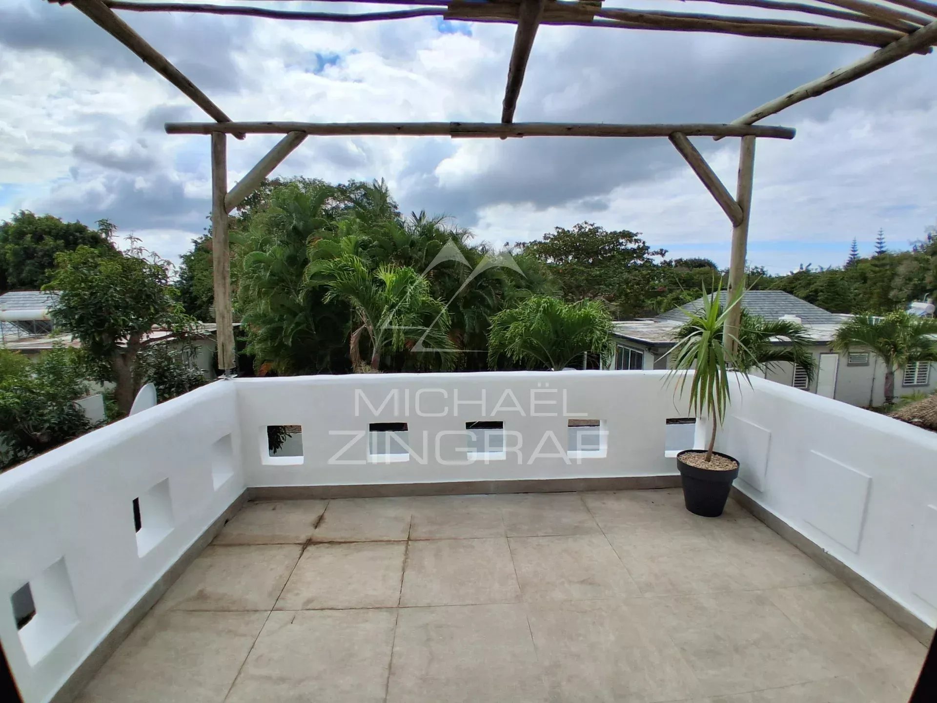 Furnished 4-Bedroom Family Home with Swimming Pool