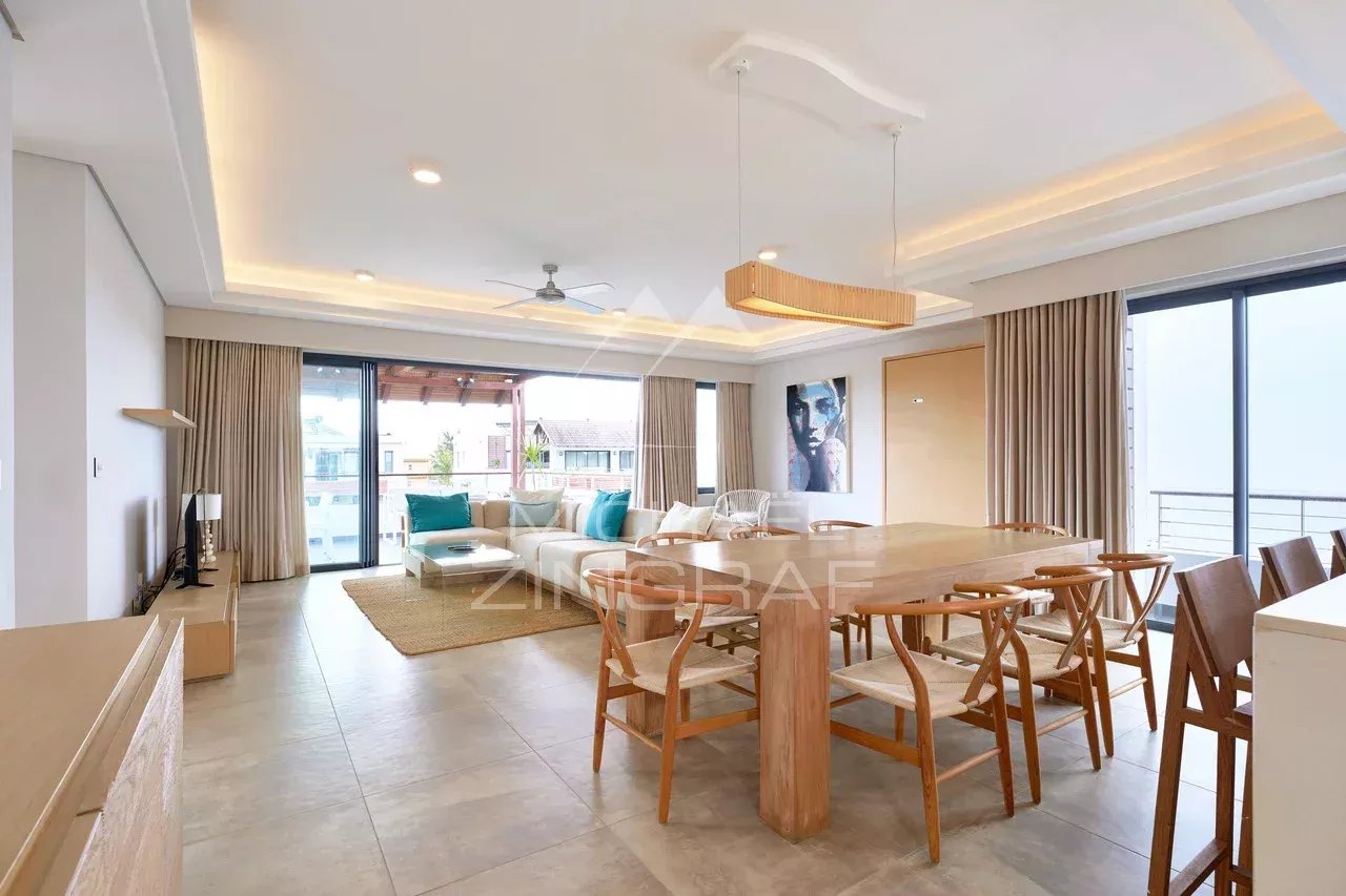 Penthouse mit 2 Schlafzimmern in Mont Choisy