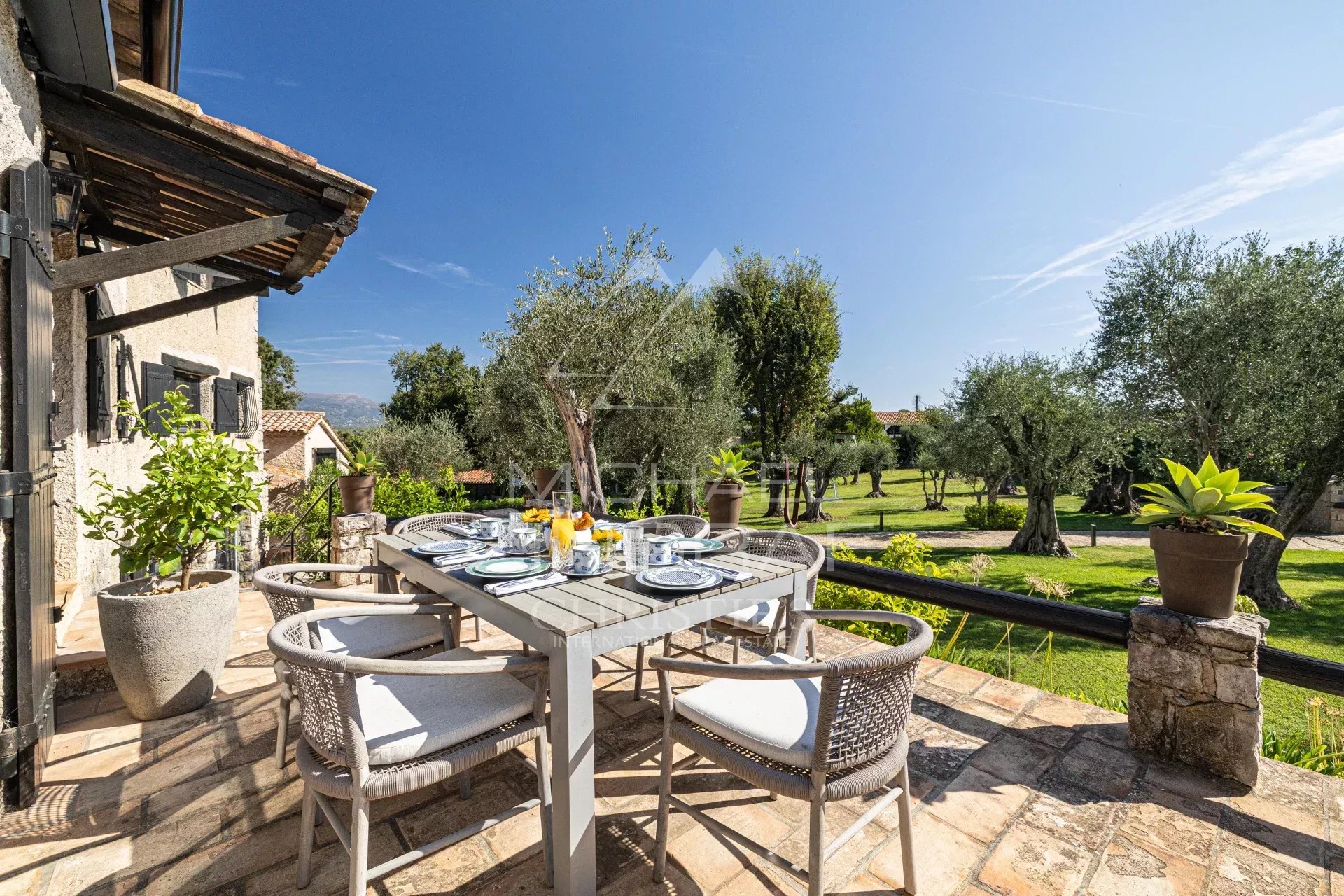 Valbonne - In der Nähe des Dorfes - 5 Schlafzimmer