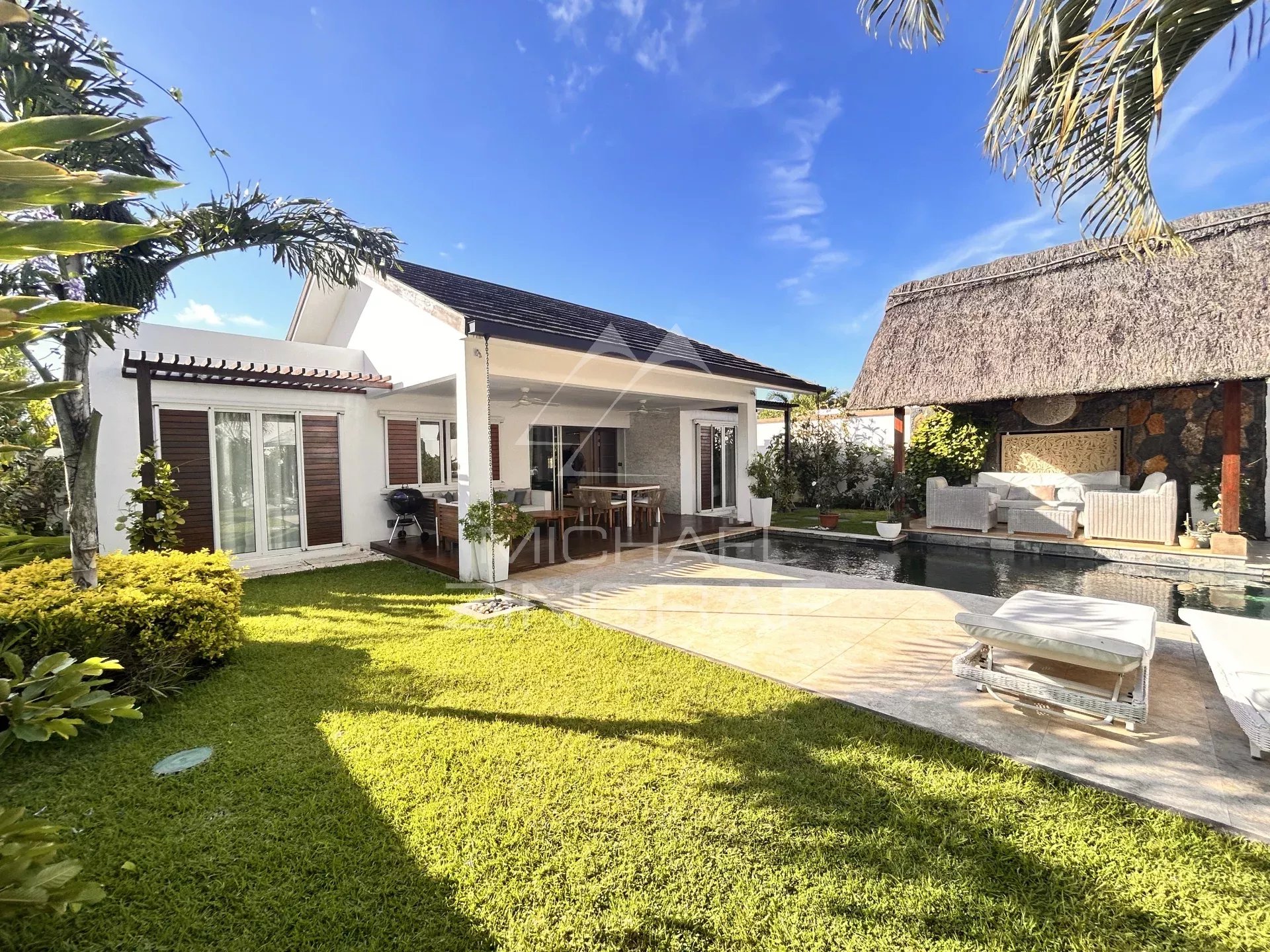 Villa située dans une résidence sécurisée à Grand Baie