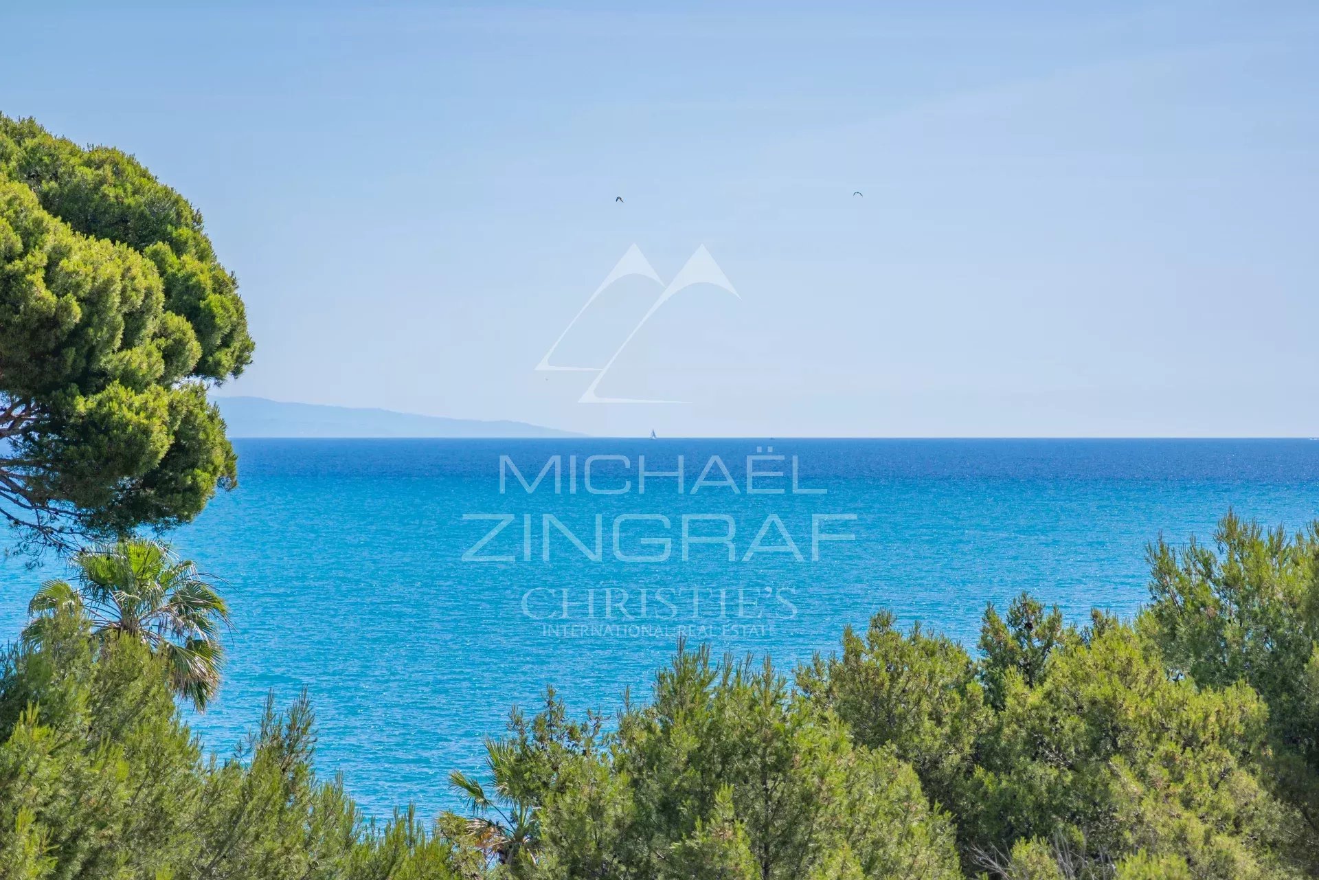 Modern renovierte Villa nahe der Strände von Garoupe