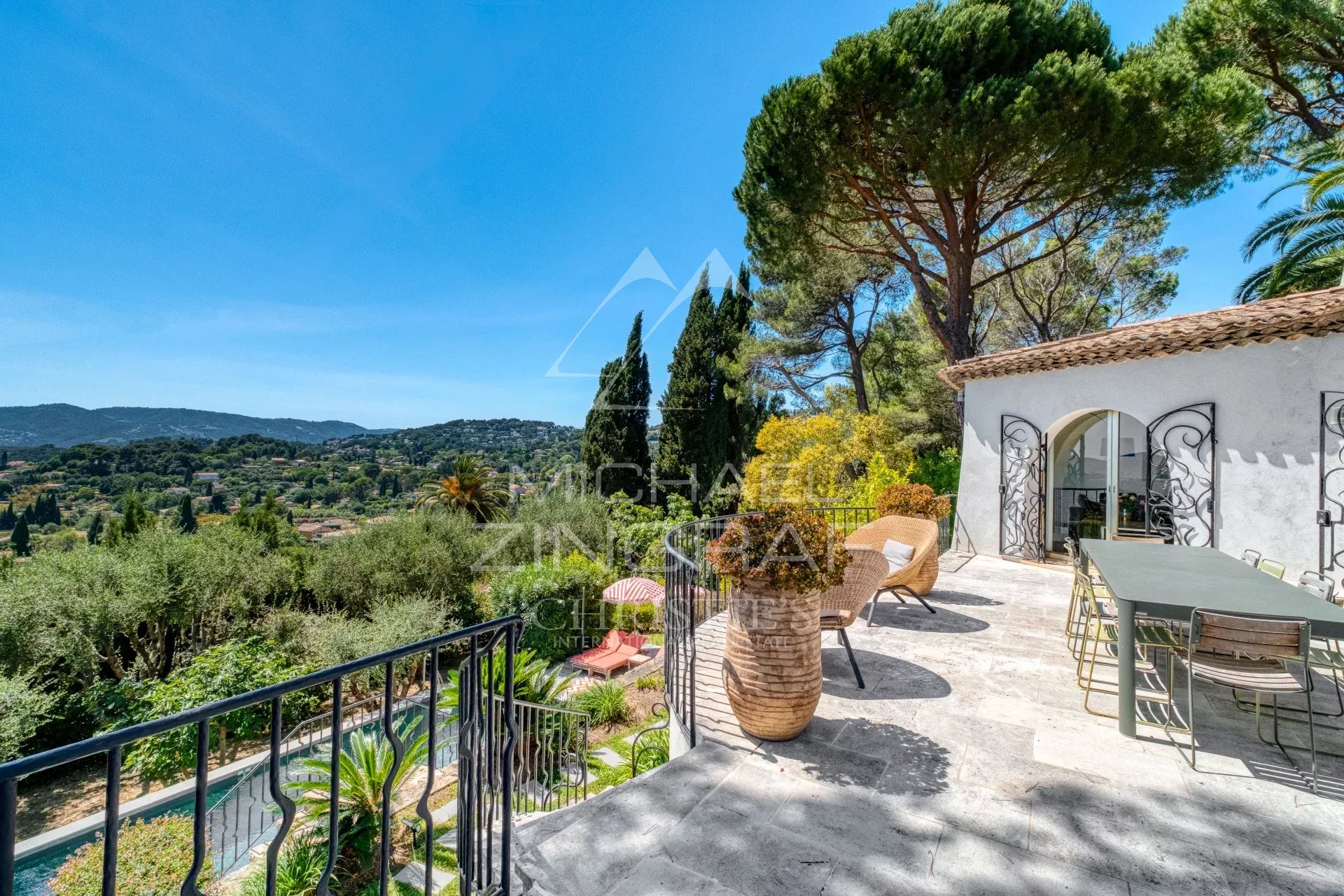 Mougins - Renovated Provençal villa with panoramic views of the Estérel
