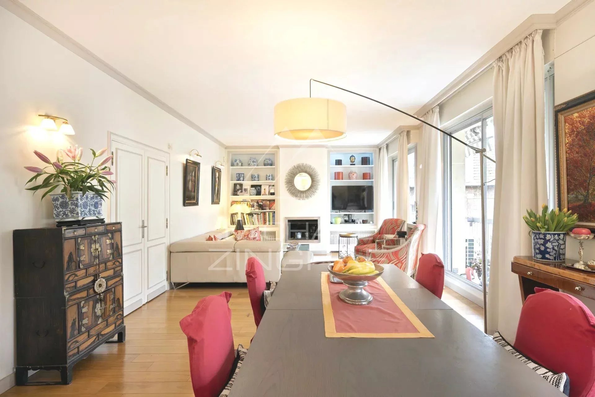 A VENDRE VIAGER SANS RENTE - 3 Chambres - Parfait état - Clair